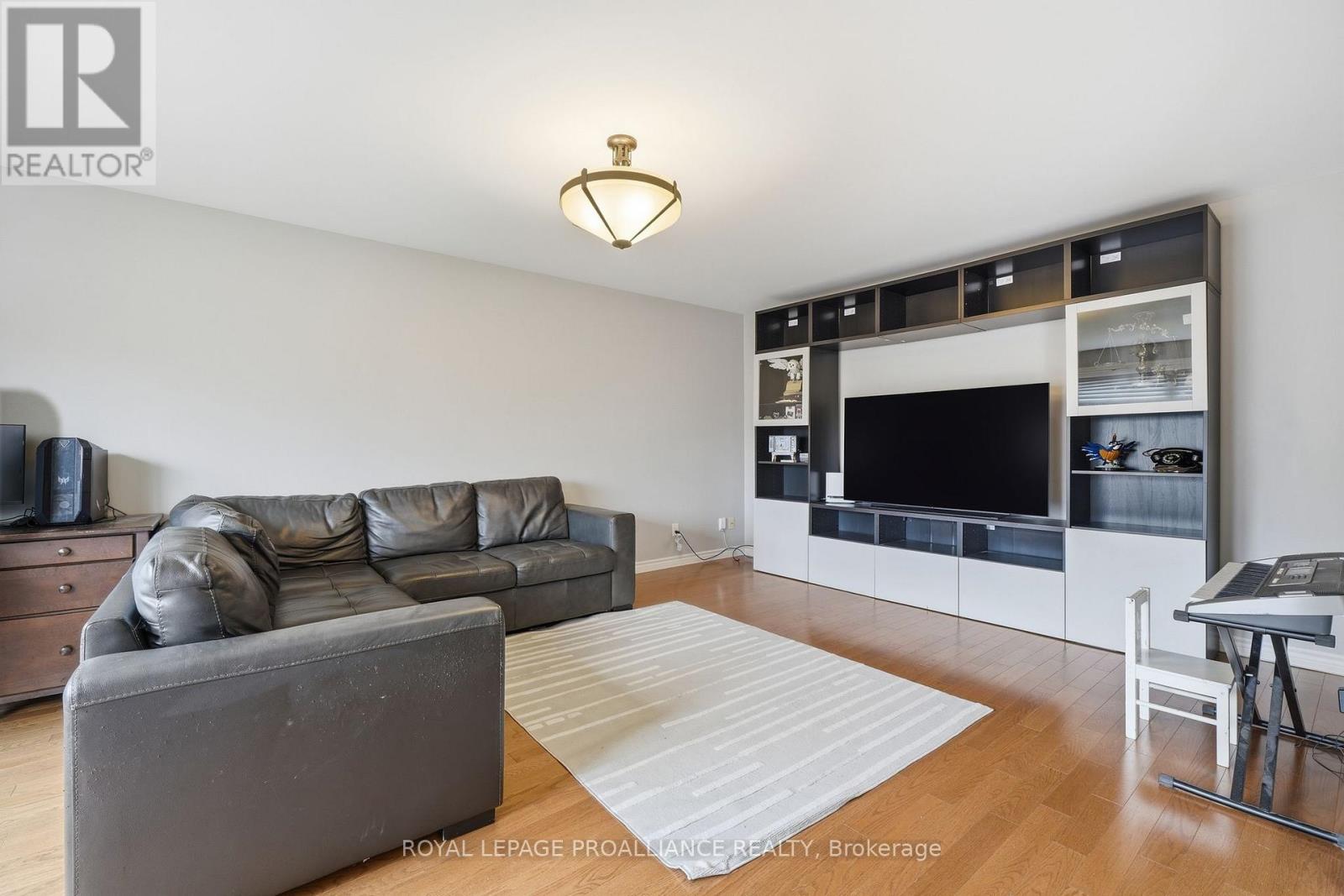 9 Essex Drive, Belleville, Ontario  K8M 0M5 - Photo 14 - X13097626