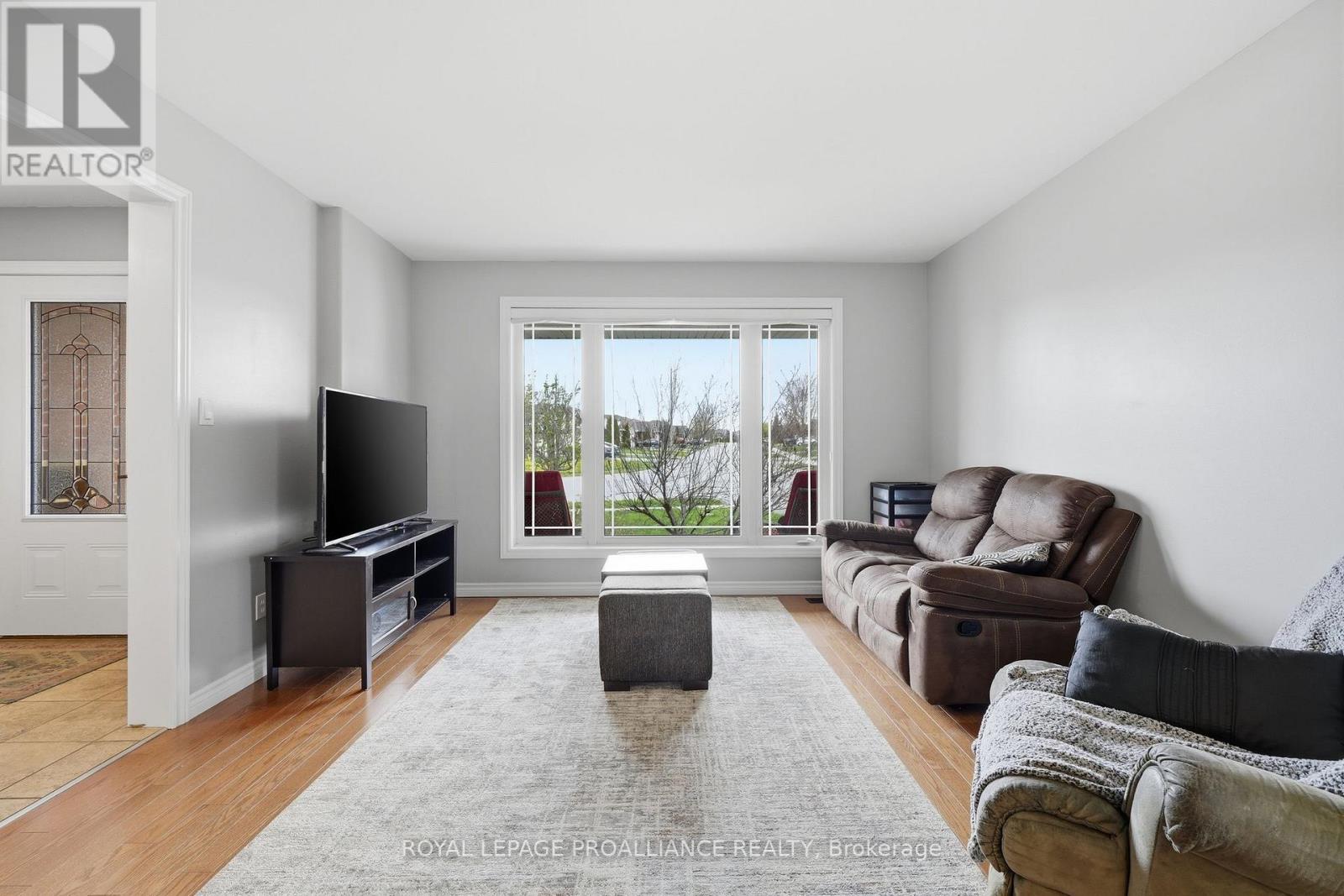 9 Essex Drive, Belleville, Ontario  K8M 0M5 - Photo 19 - X13097626