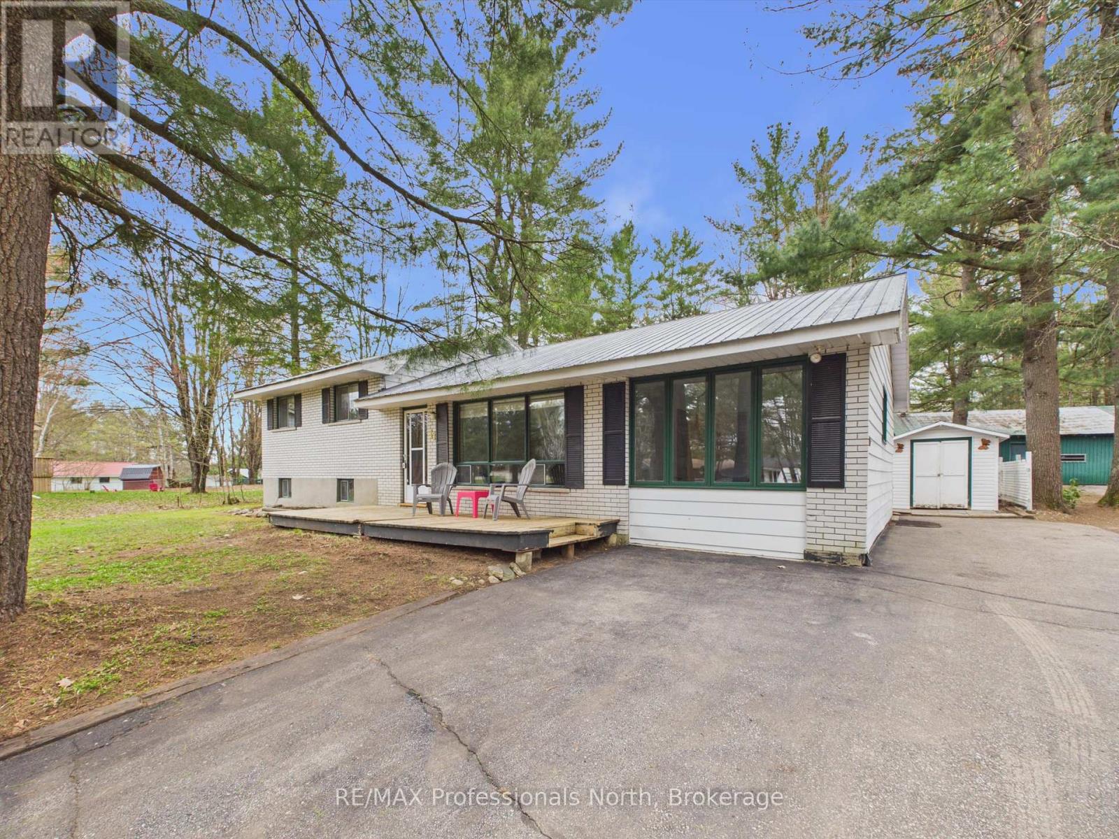 11 Beacon Lane, Bracebridge, Ontario  P1L 1L6 - Photo 4 - X13097744