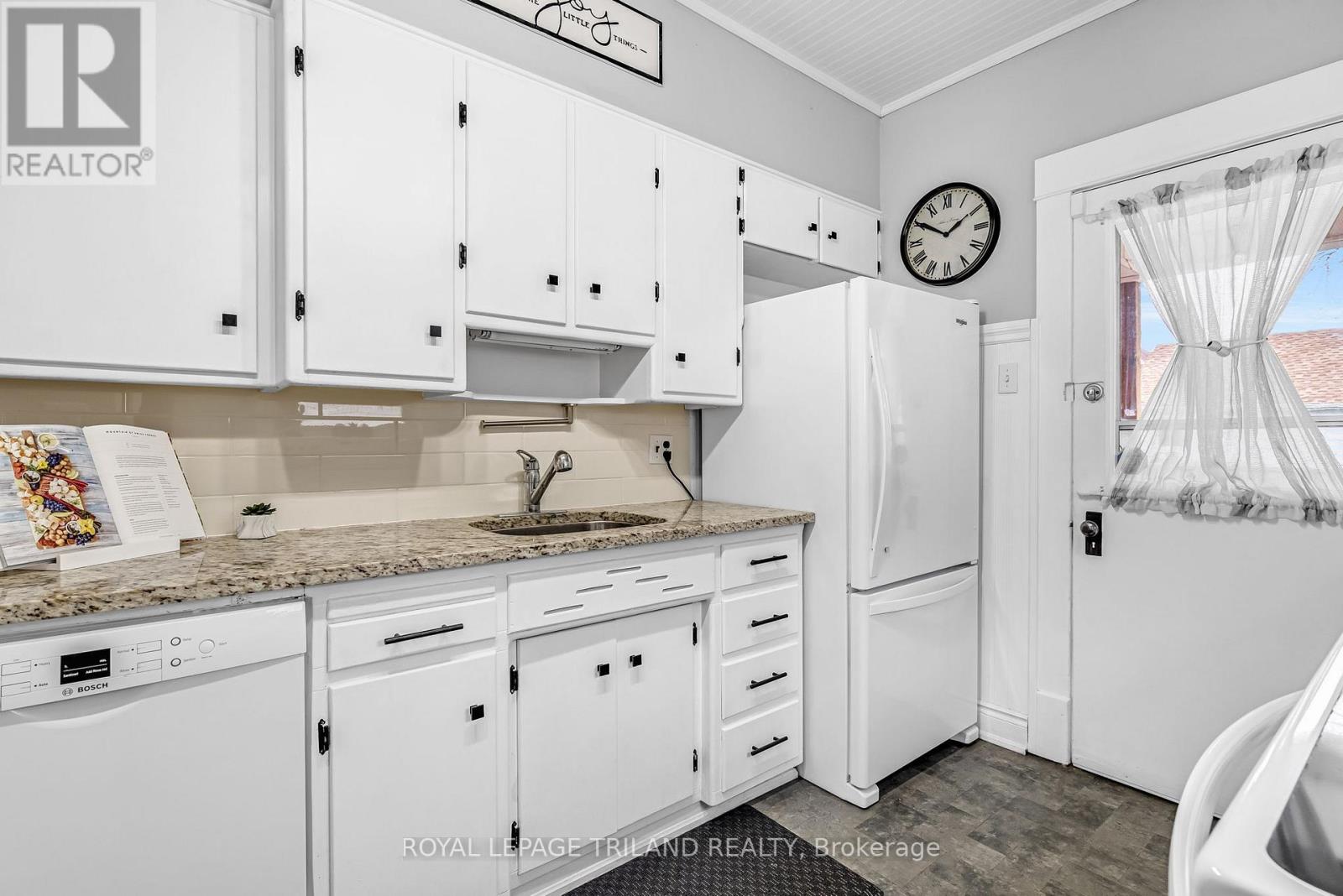 75 Chester Street, St. Thomas, Ontario  N5R 1V7 - Photo 21 - X13097550