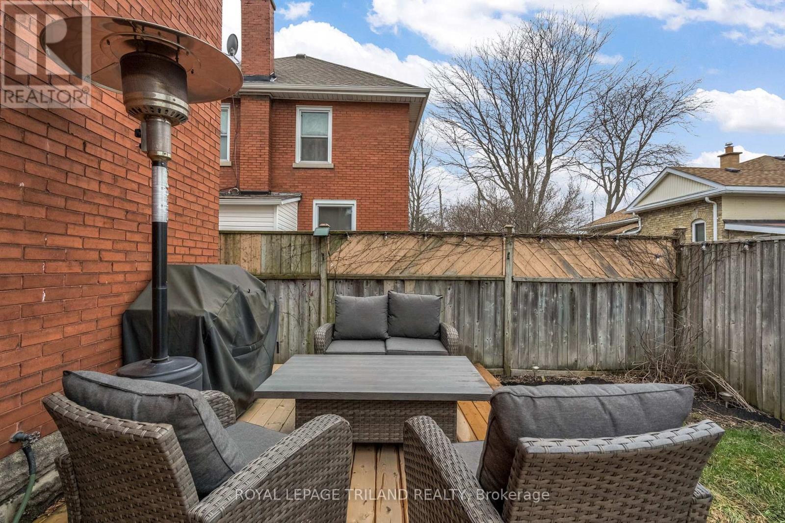 75 Chester Street, St. Thomas, Ontario  N5R 1V7 - Photo 41 - X13097550