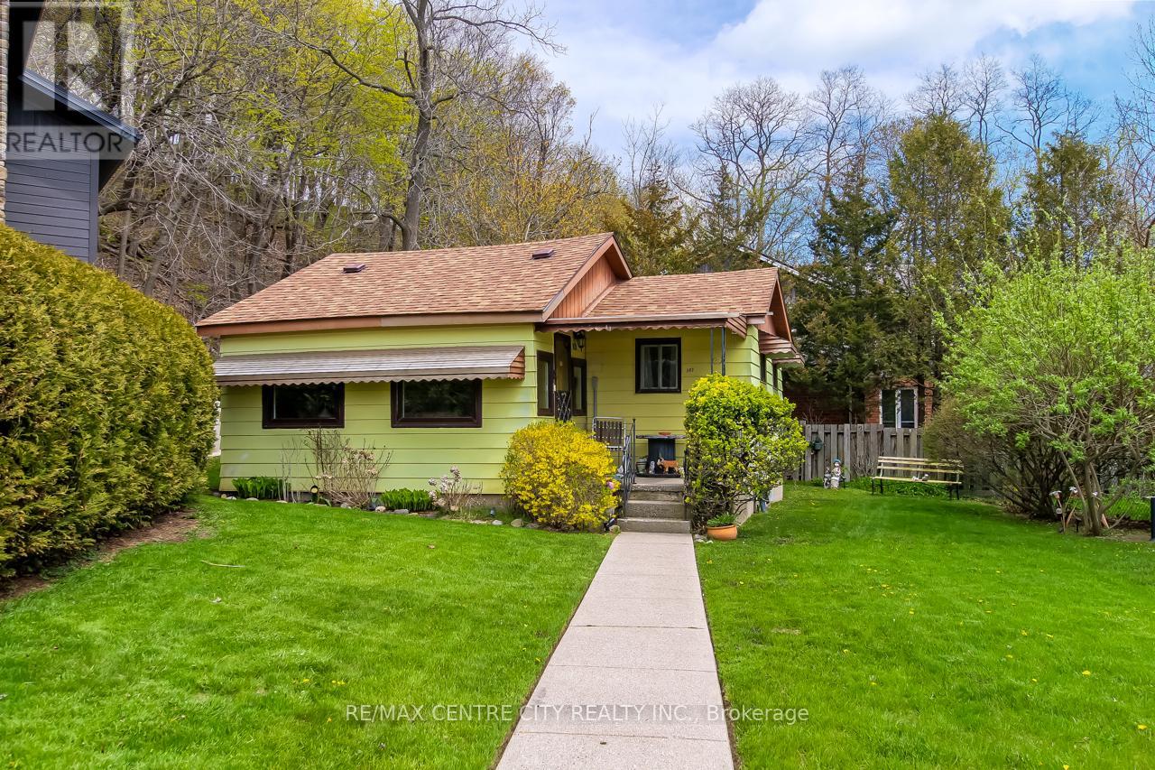393 STANLEY PARK DRIVE, Central Elgin, Ontario