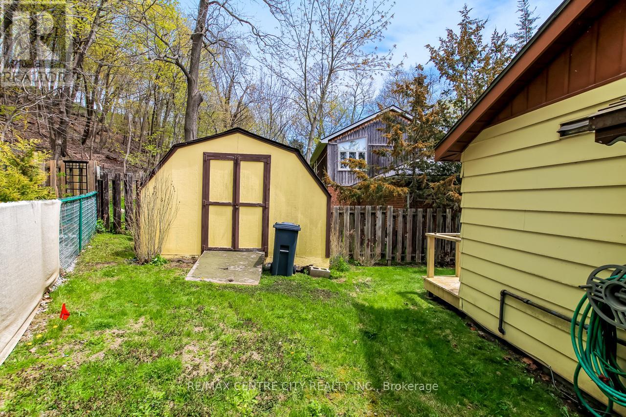 393 Stanley Park Drive, Central Elgin, Ontario  N5L 1E6 - Photo 12 - X13097564