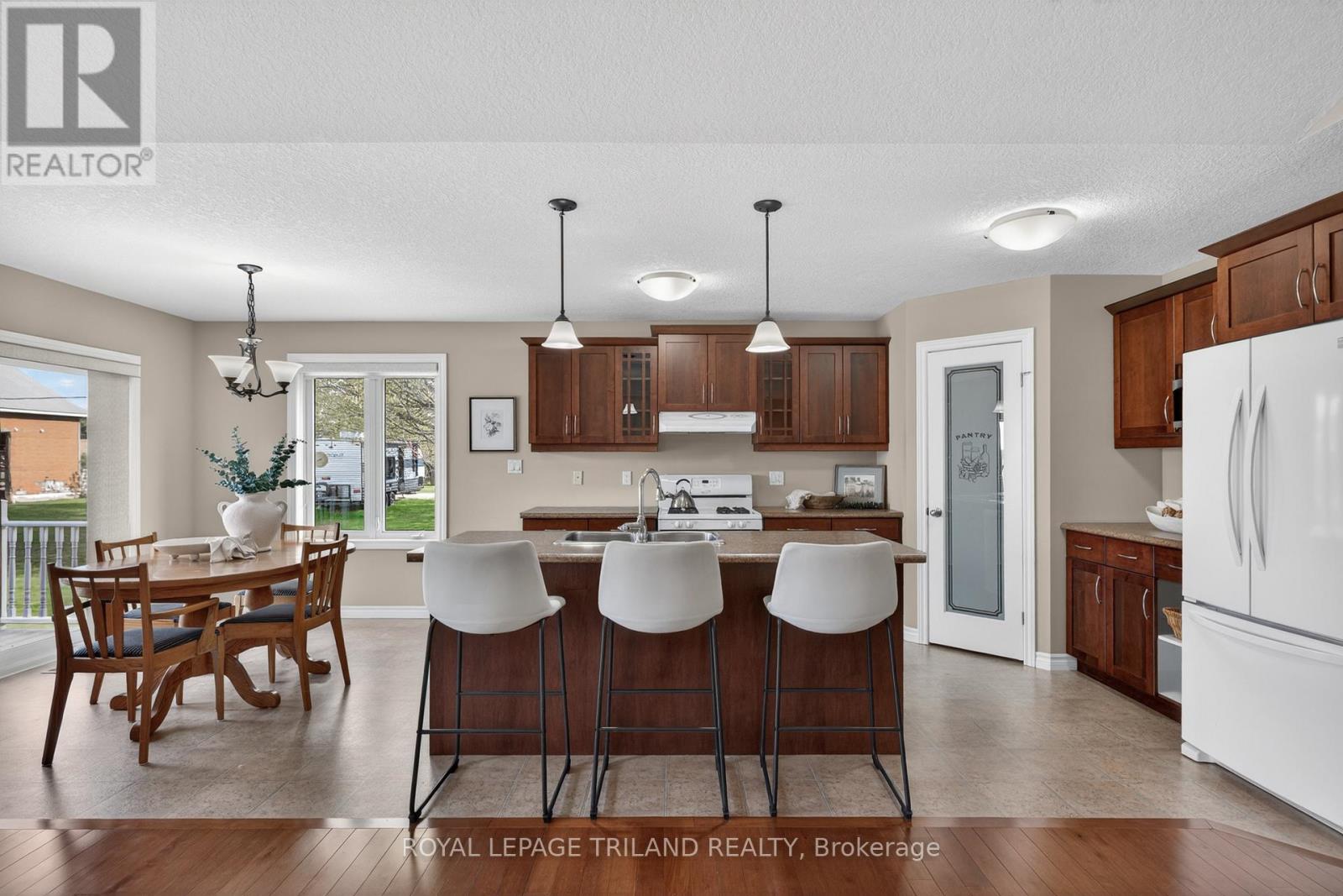 5128 Imperial Road, Malahide, Ontario  N5H 2R2 - Photo 12 - X13097572