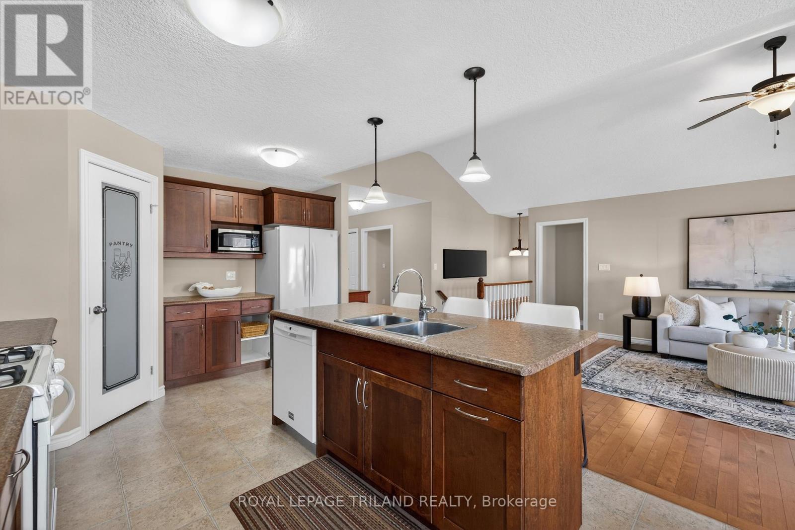 5128 Imperial Road, Malahide, Ontario  N5H 2R2 - Photo 15 - X13097572