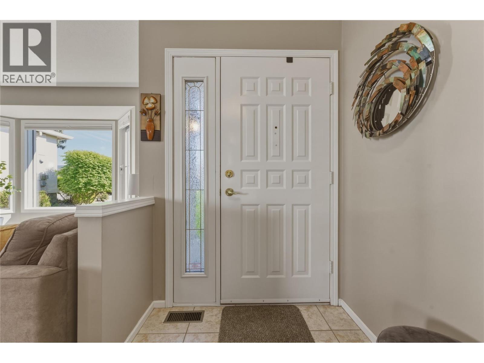 1220 25 Avenue Unit# 46, Vernon, British Columbia  V1T 9A1 - Photo 4 - 10386365