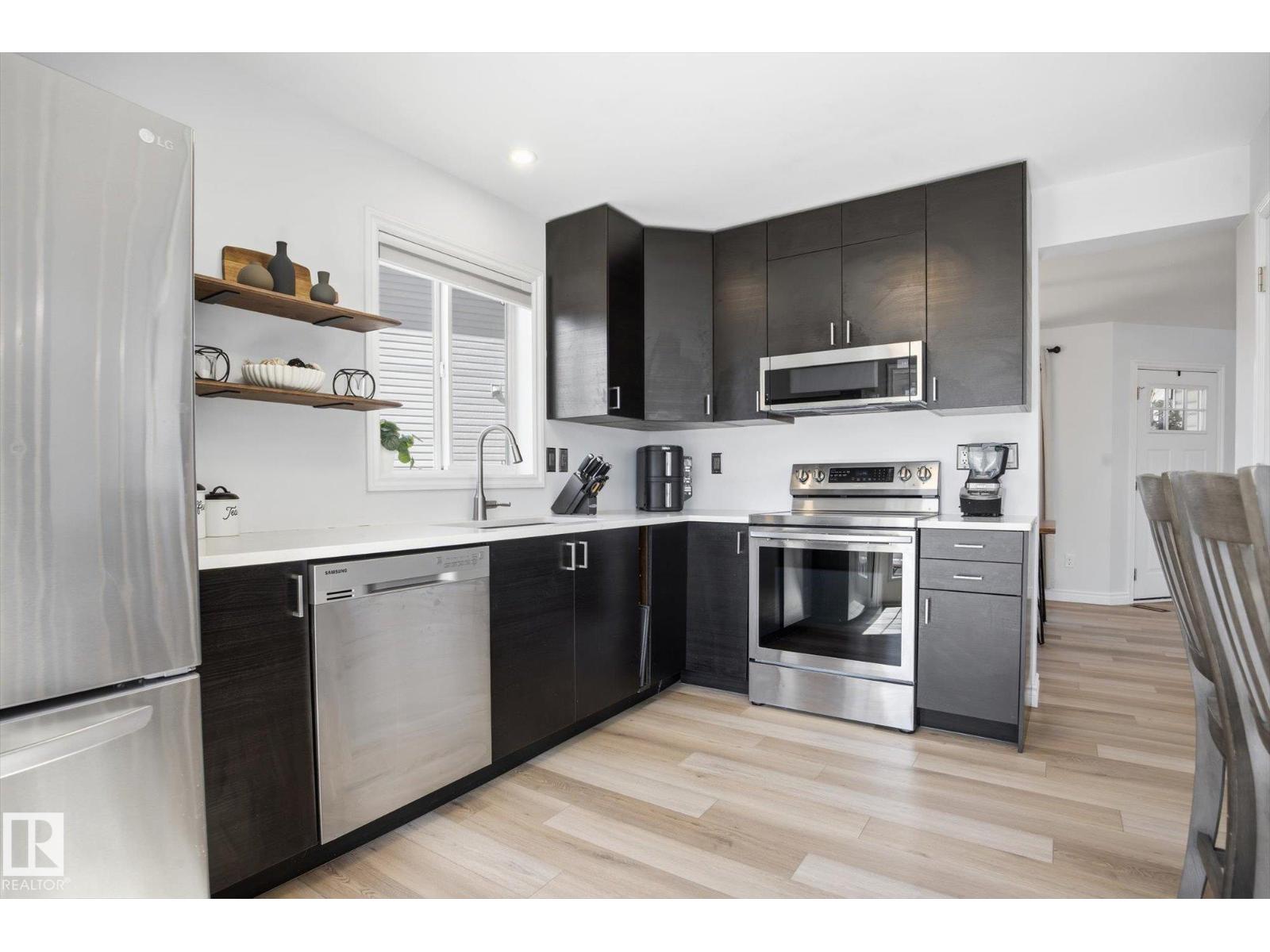 4947 149 Av Nw, Edmonton, Alberta  T5Y 2W9 - Photo 12 - E4486301