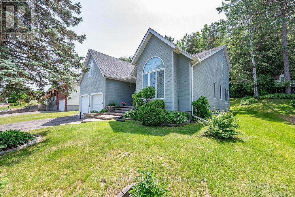 224 Thomas Street, Deep River, Ontario  K0J 1P0 - Photo 2 - X13097490