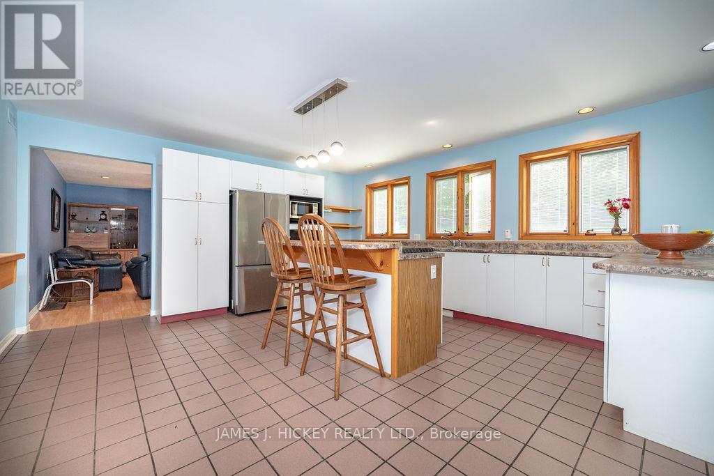 224 Thomas Street, Deep River, Ontario  K0J 1P0 - Photo 7 - X13097490