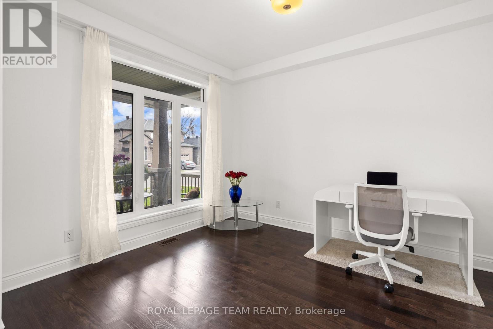 529 Peerless Street, Ottawa, Ontario  K2J 5P9 - Photo 5 - X13097706