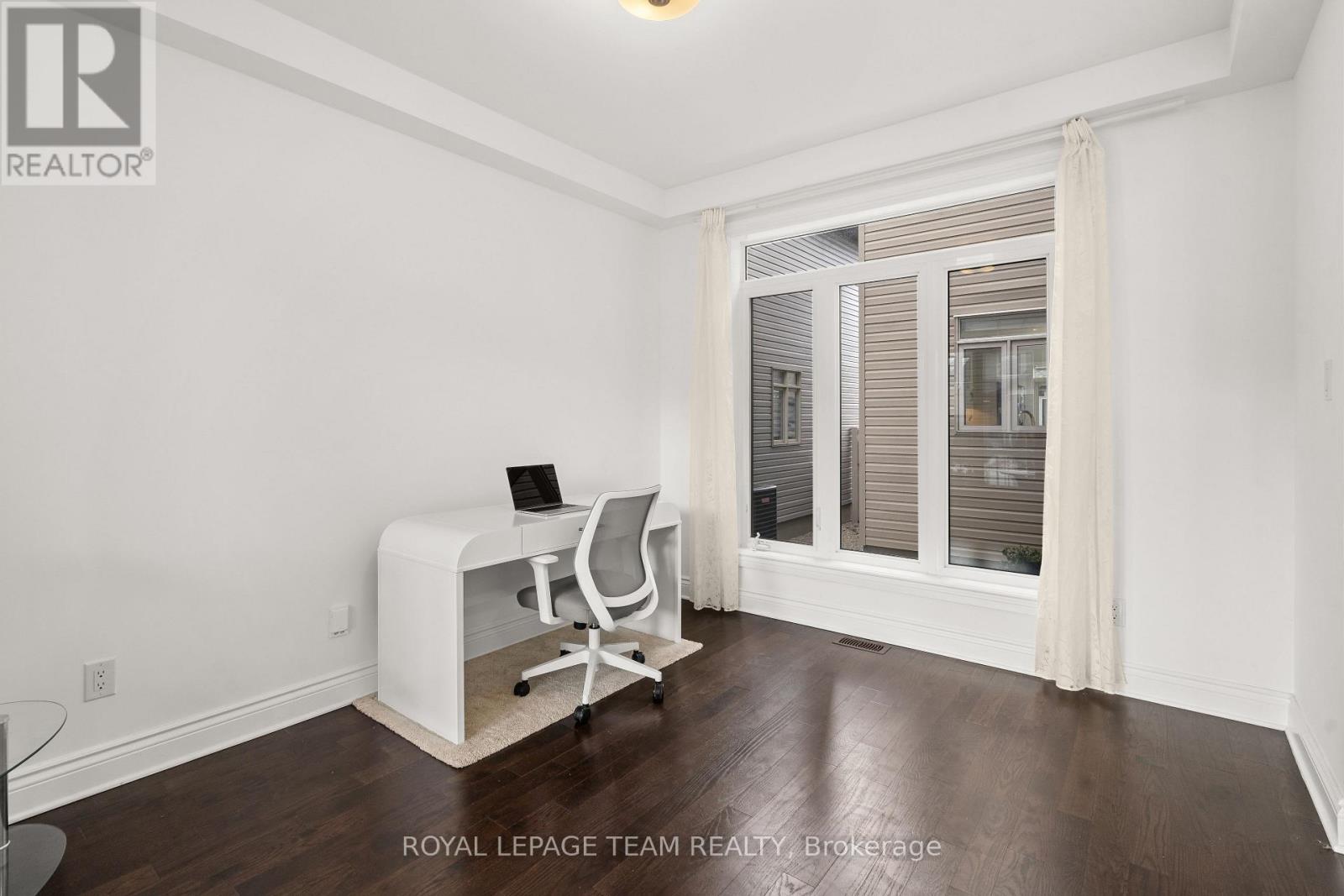 529 Peerless Street, Ottawa, Ontario  K2J 5P9 - Photo 6 - X13097706