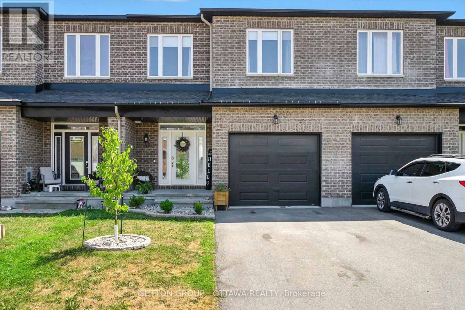 42 PEEVER PLACE, Carleton Place, Ontario