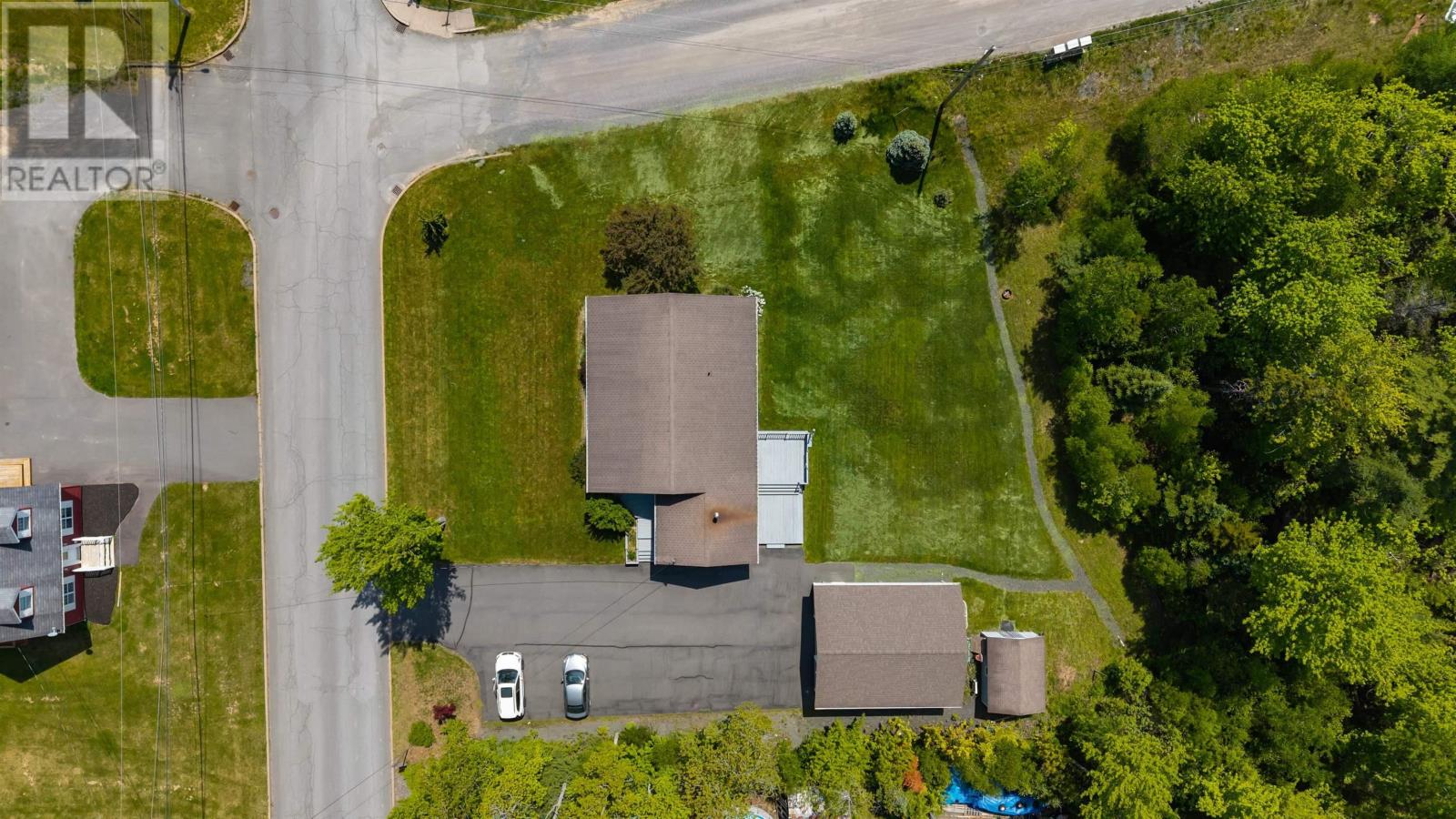 2024 Angell Street, Westville, Nova Scotia  B0K 2A0 - Photo 2 - 202600746