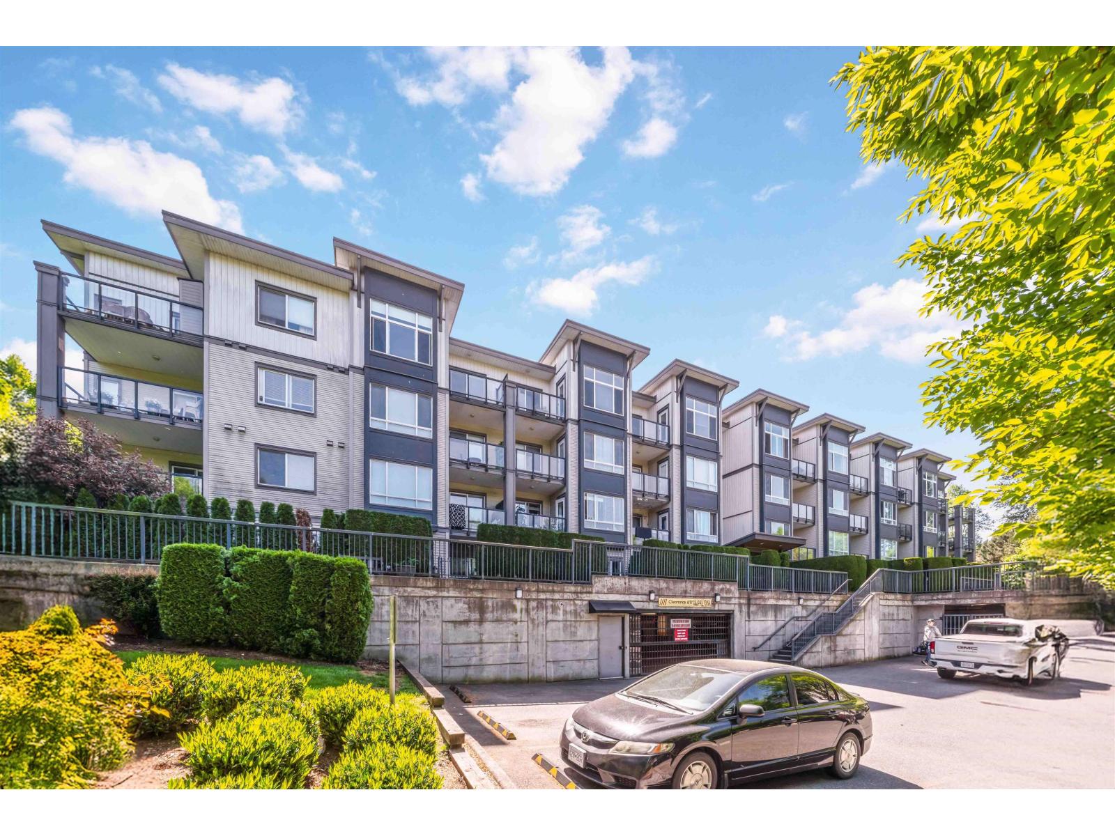 307 2943 Nelson Place, Abbotsford, British Columbia  V2S 0C8 - Photo 1 - R3119365