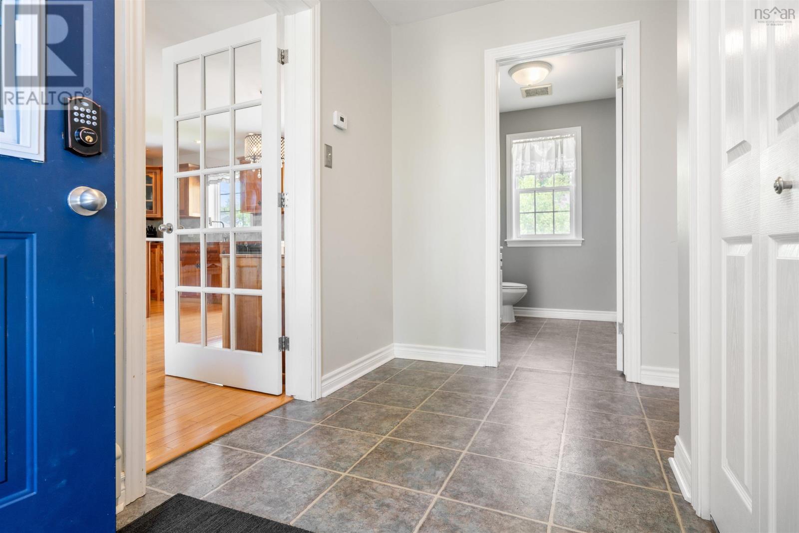 2024 Angell Street, Westville, Nova Scotia  B0K 2A0 - Photo 4 - 202600746