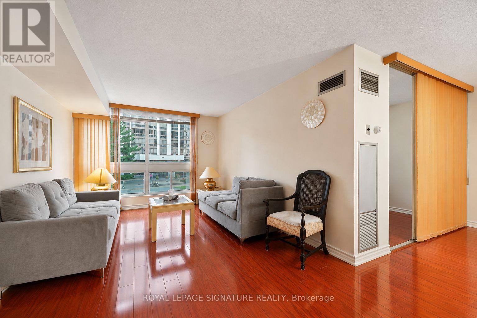 205 - 5 Kenneth Avenue, Toronto, Ontario  M2N 6M7 - Photo 11 - C13097500