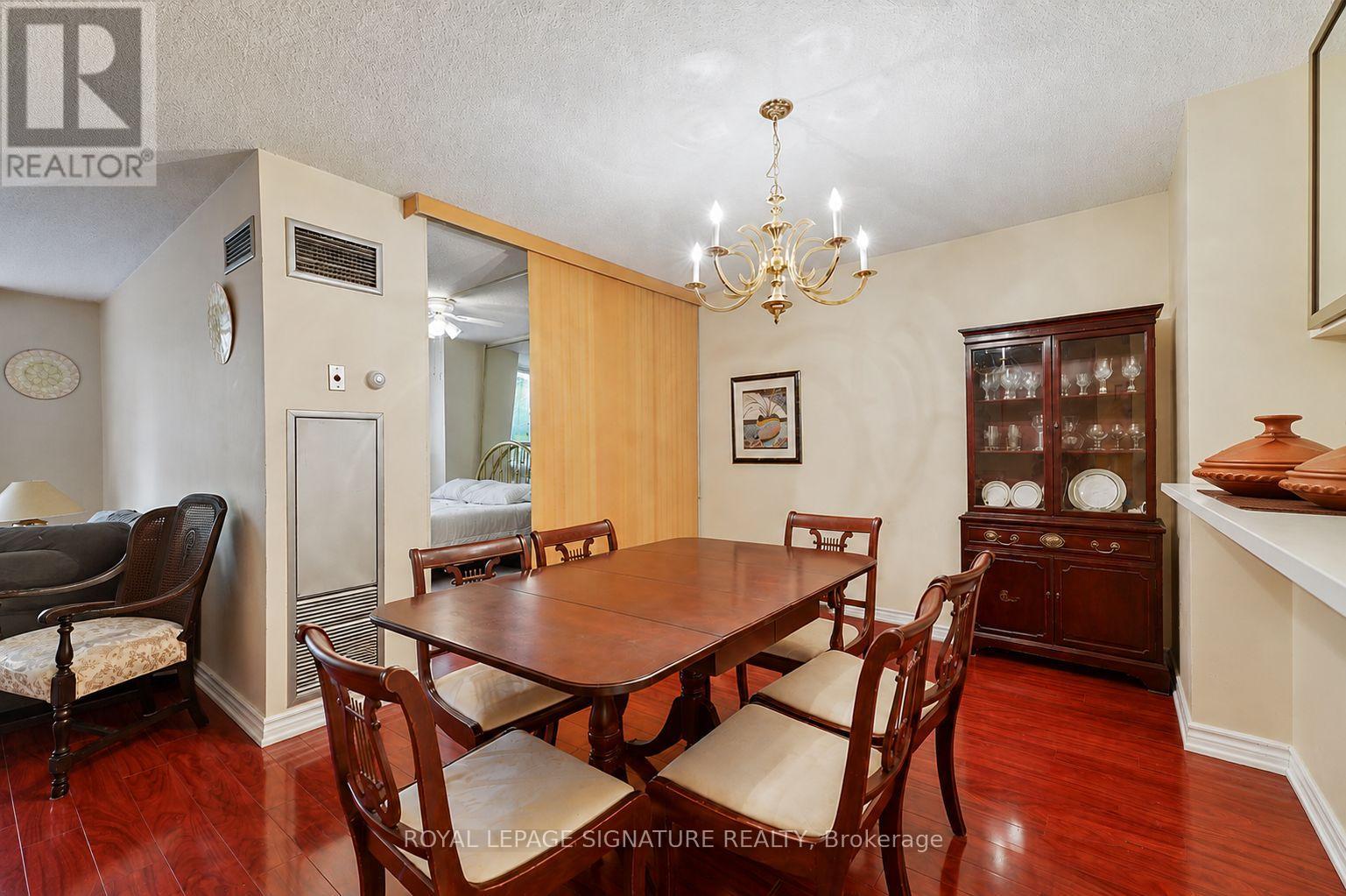 205 - 5 Kenneth Avenue, Toronto, Ontario  M2N 6M7 - Photo 9 - C13097500
