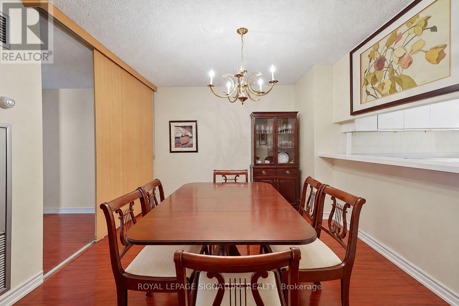 205 - 5 Kenneth Avenue, Toronto, Ontario  M2N 6M7 - Photo 7 - C13097512