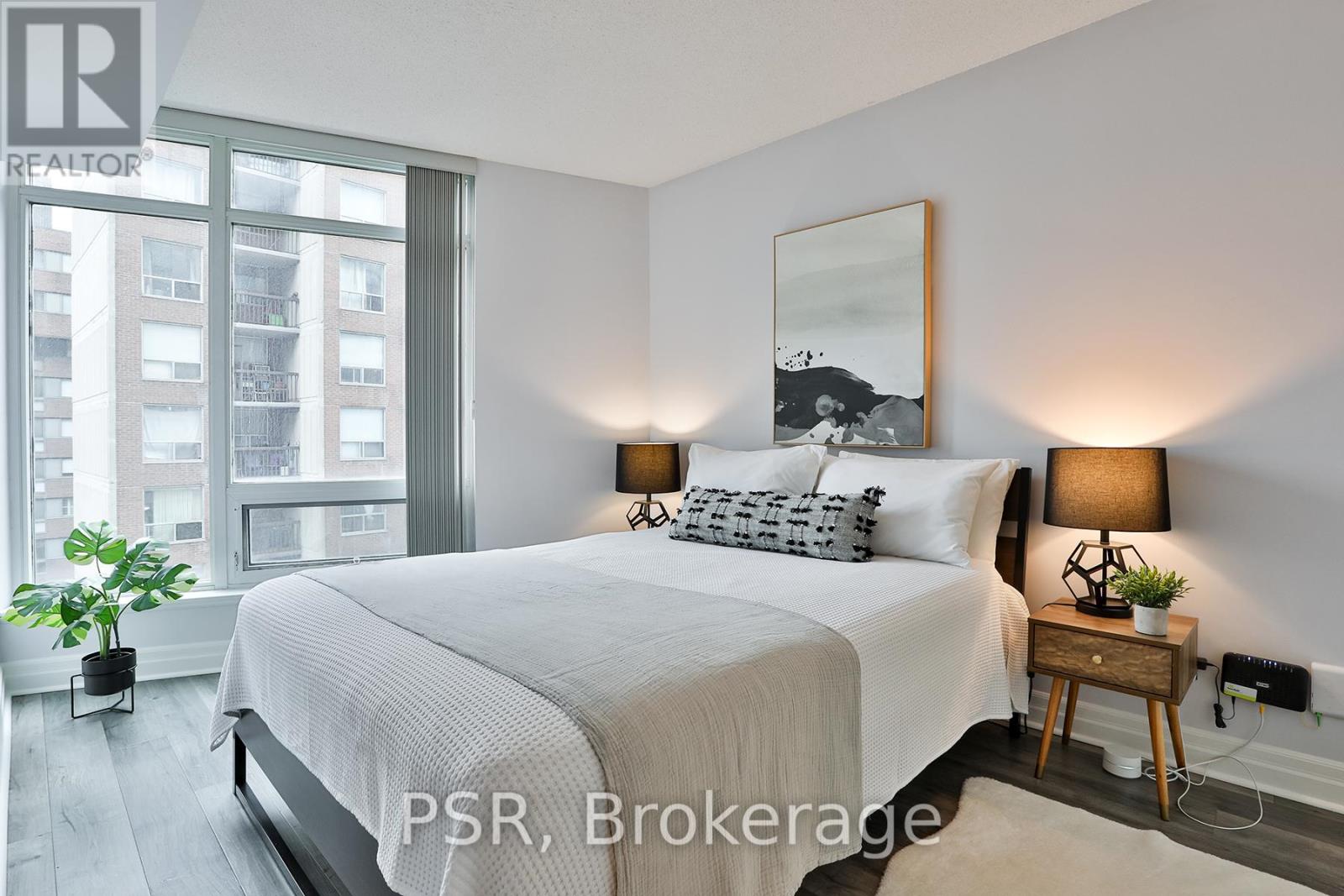 1011 - 8 Scollard Street, Toronto, Ontario  M5R 1M2 - Photo 15 - C13097636