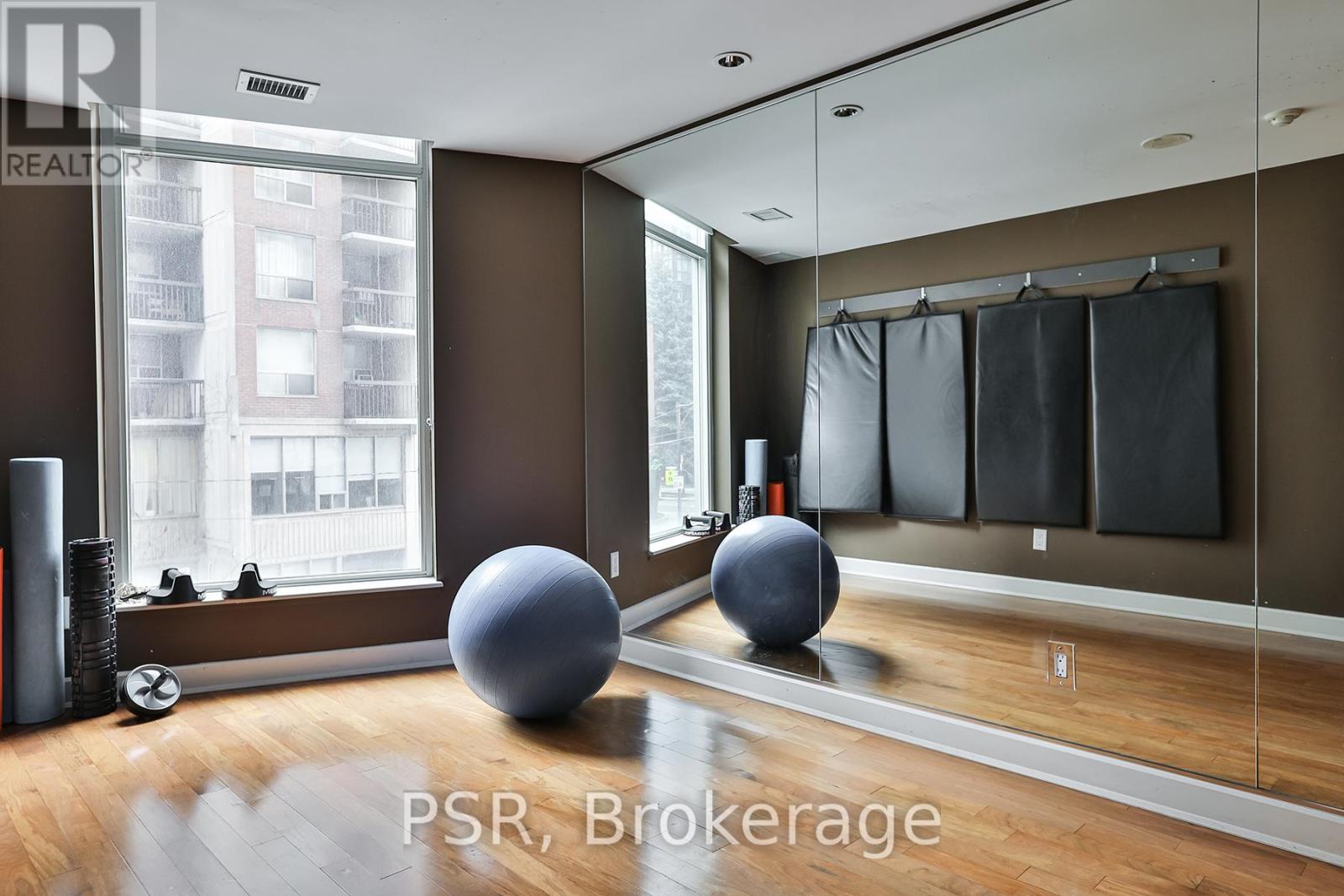 1011 - 8 Scollard Street, Toronto, Ontario  M5R 1M2 - Photo 28 - C13097636