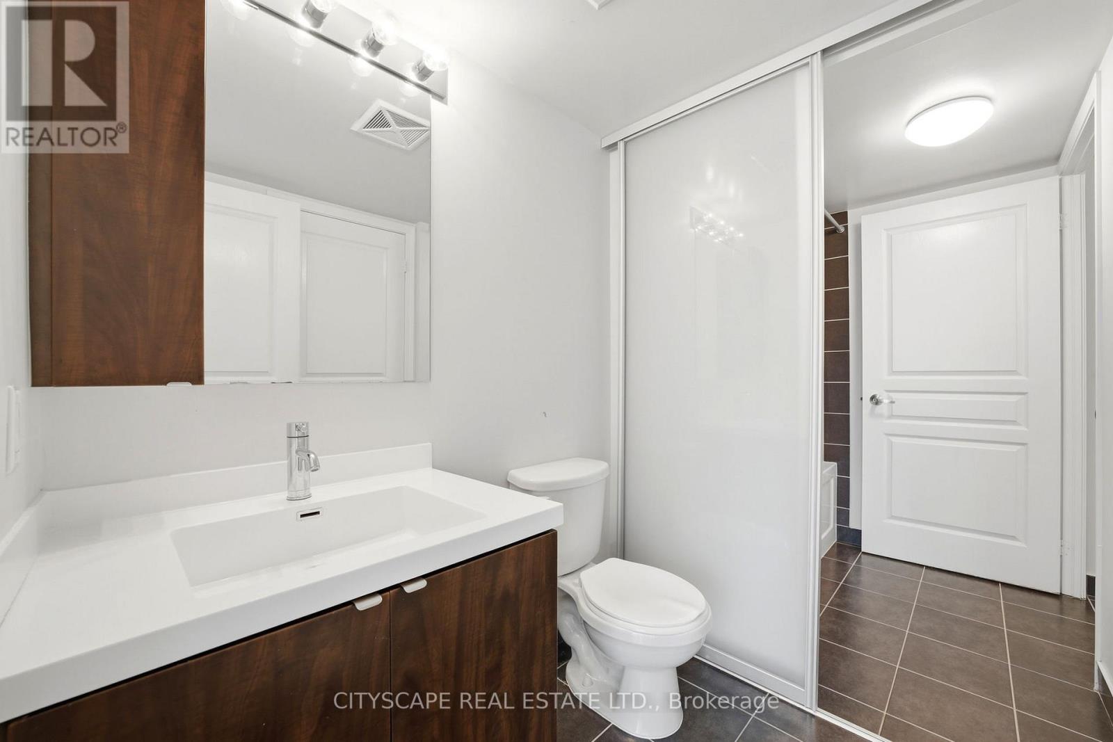 308 - 352 Front Street, Toronto, Ontario  M5V 0K3 - Photo 16 - C13097662