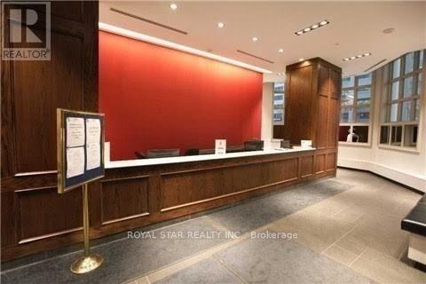 1507 - 426 University Avenue, Toronto, Ontario  M5G 1S9 - Photo 3 - C13097682