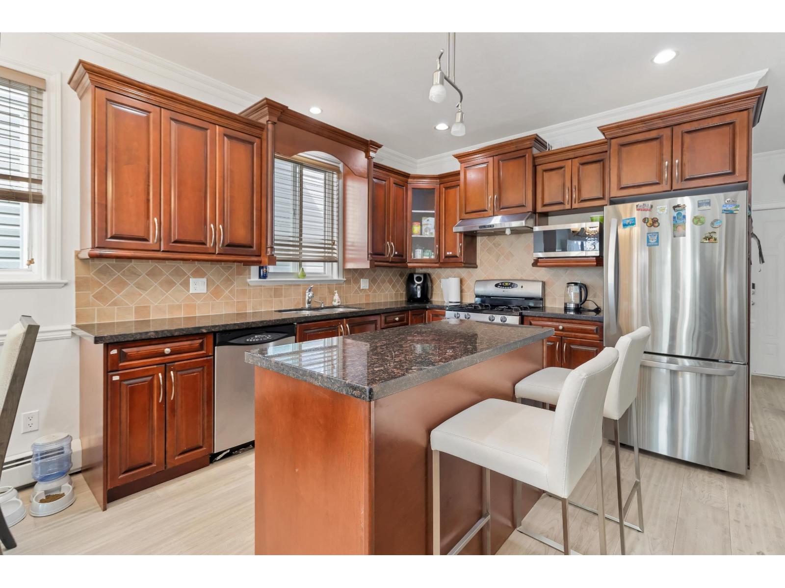 6999 144a Street, Surrey, British Columbia  V3S 2X8 - Photo 4 - R3120802