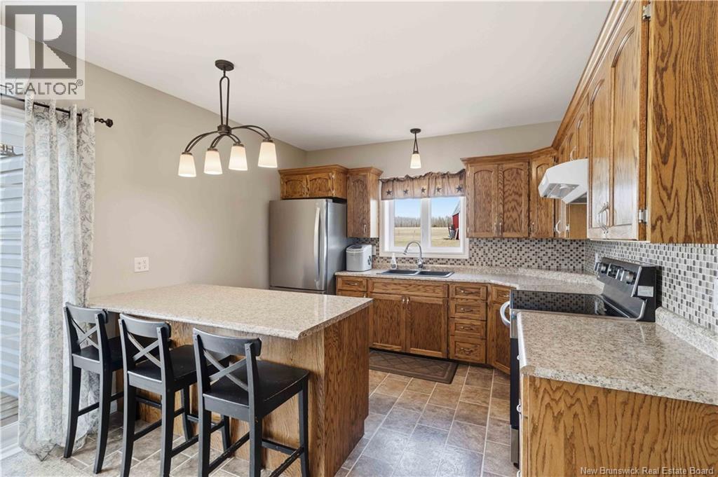 121 Cloverdale Road, Hartland, New Brunswick  E7P 3H8 - Photo 7 - NB138218