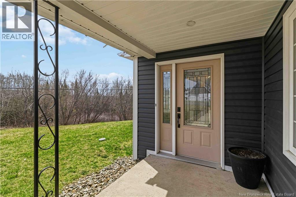 121 Cloverdale Road, Hartland, New Brunswick  E7P 3H8 - Photo 4 - NB138218