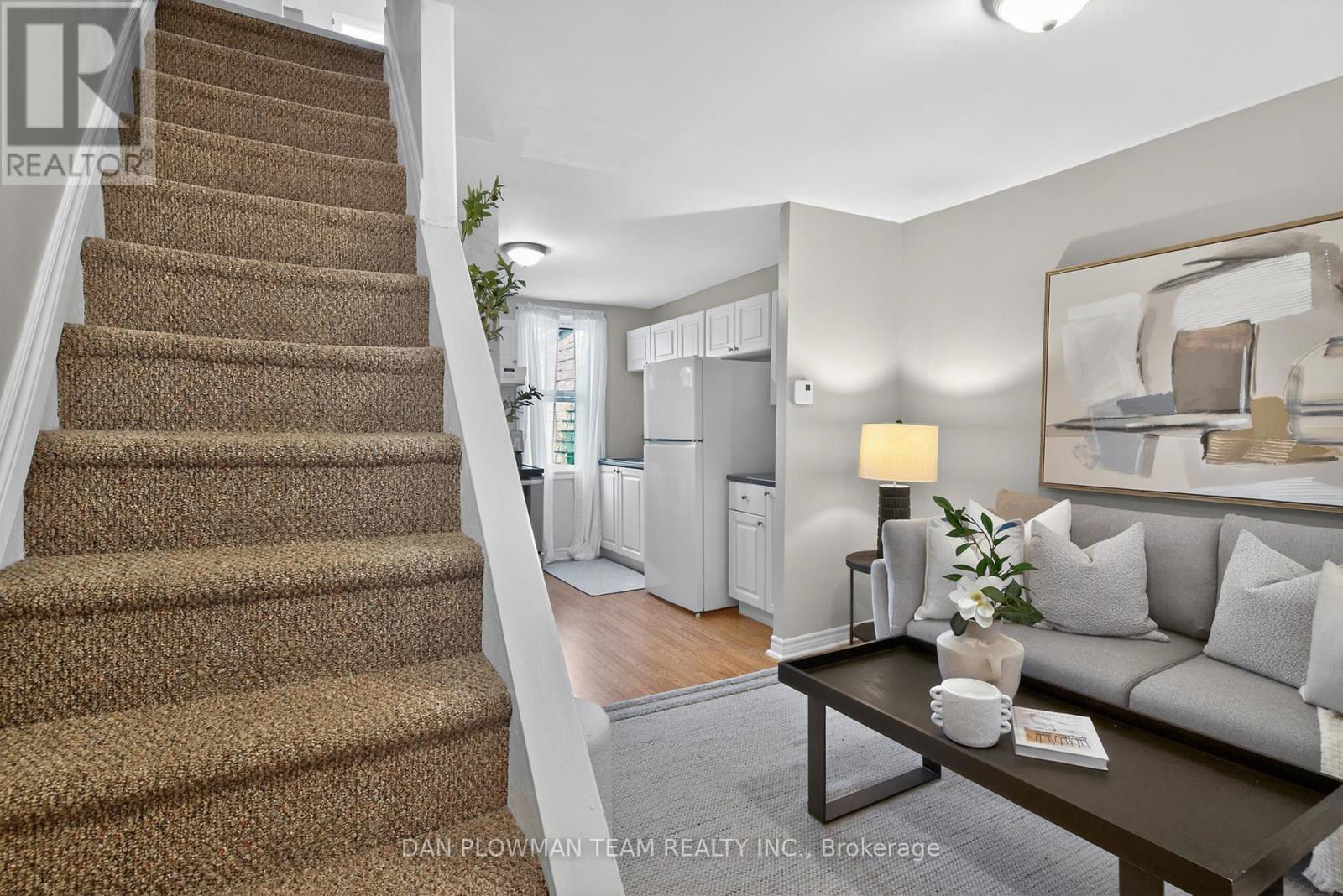 114 Olive Avenue, Oshawa, Ontario  L1H 2P2 - Photo 8 - E13097638
