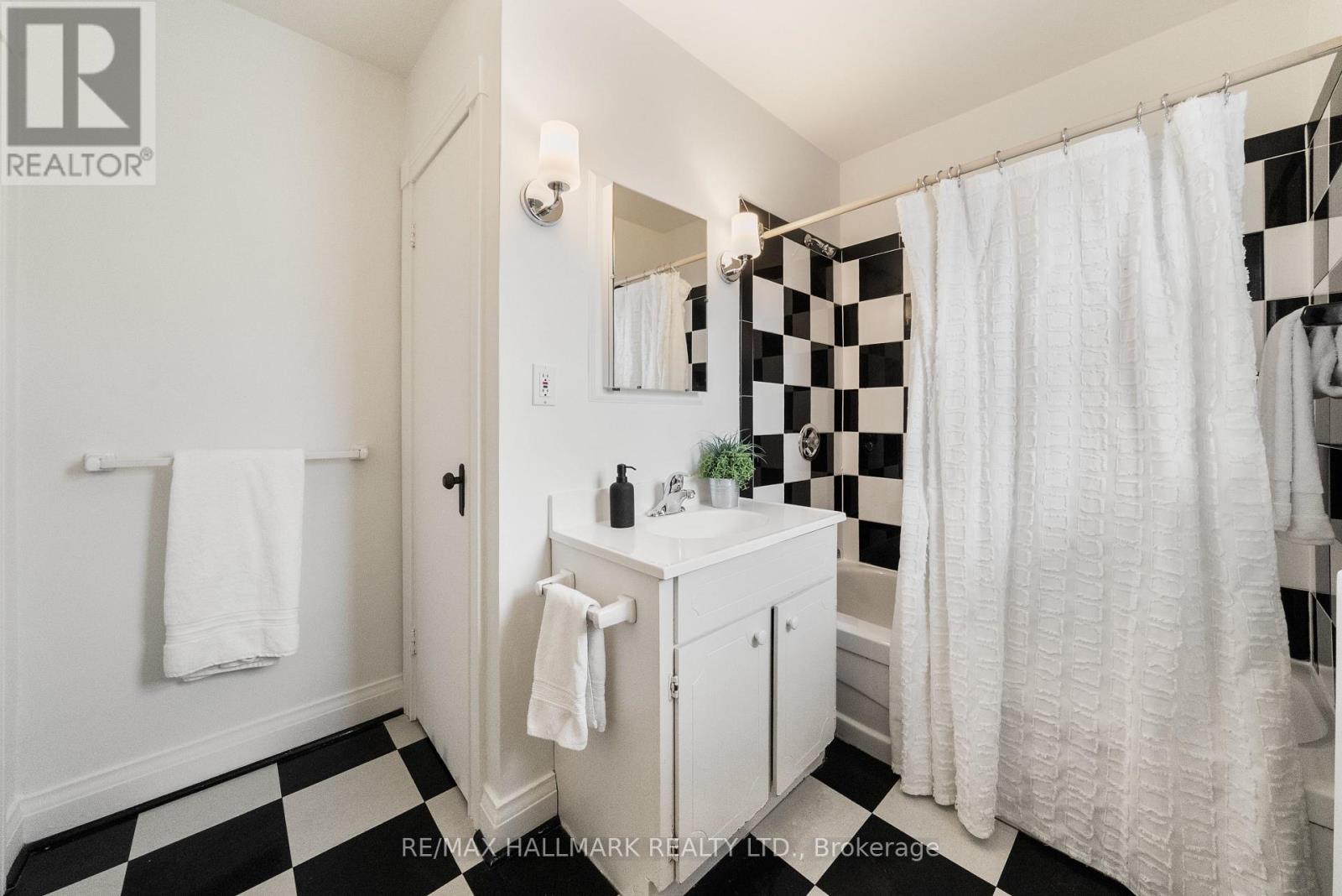 7 Queensgrove Road, Toronto, Ontario  M1N 3A9 - Photo 19 - E13097696