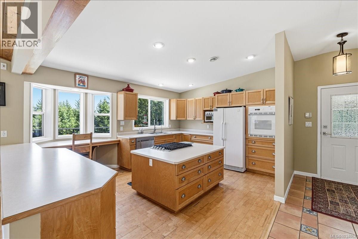2004 Rena Rd, Nanoose Bay, British Columbia  V9P 9B1 - Photo 11 - 1034862