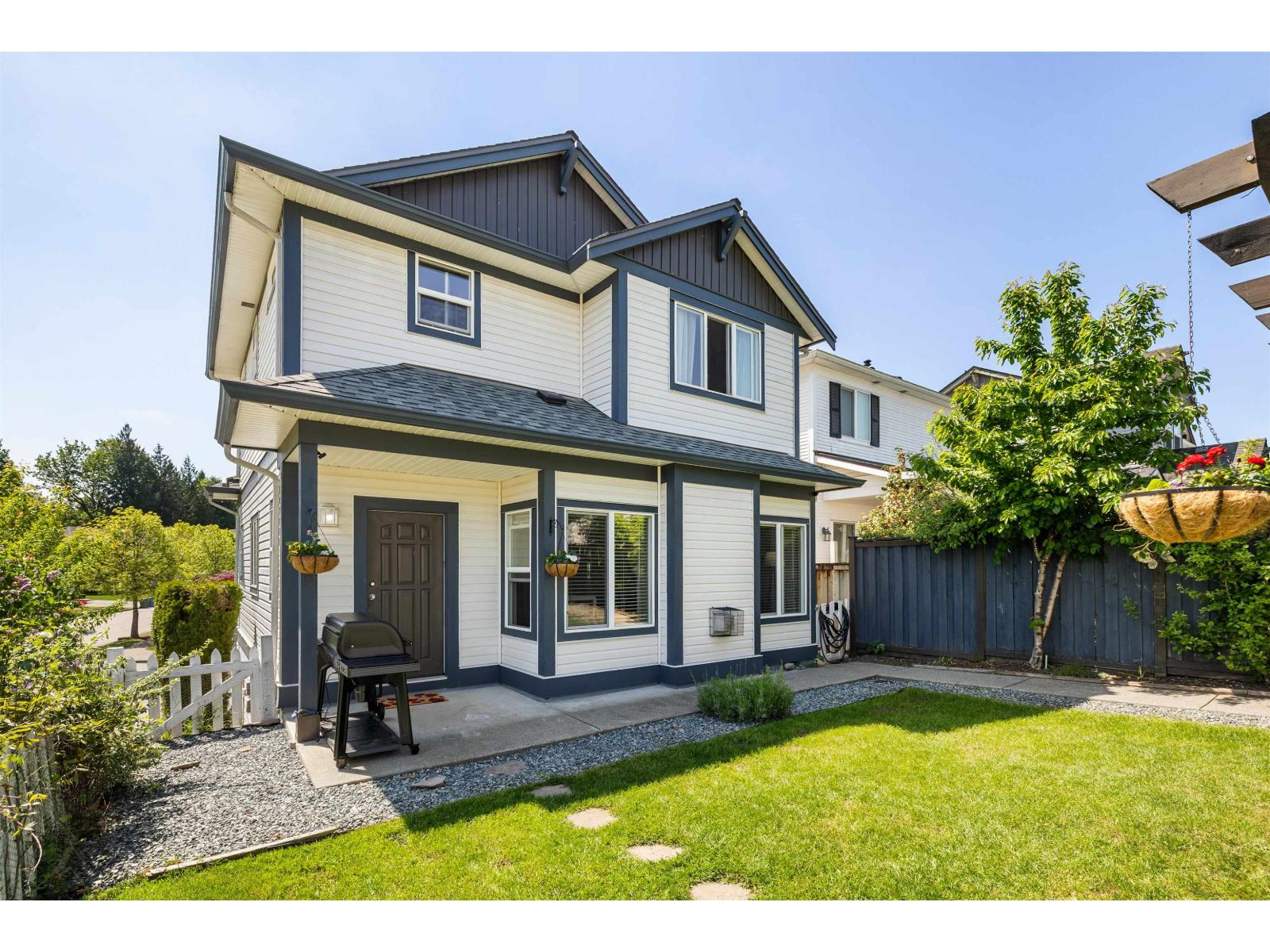 4330 Bill Reid Terrace, Abbotsford, British Columbia  V3G 3C2 - Photo 3 - R3120598