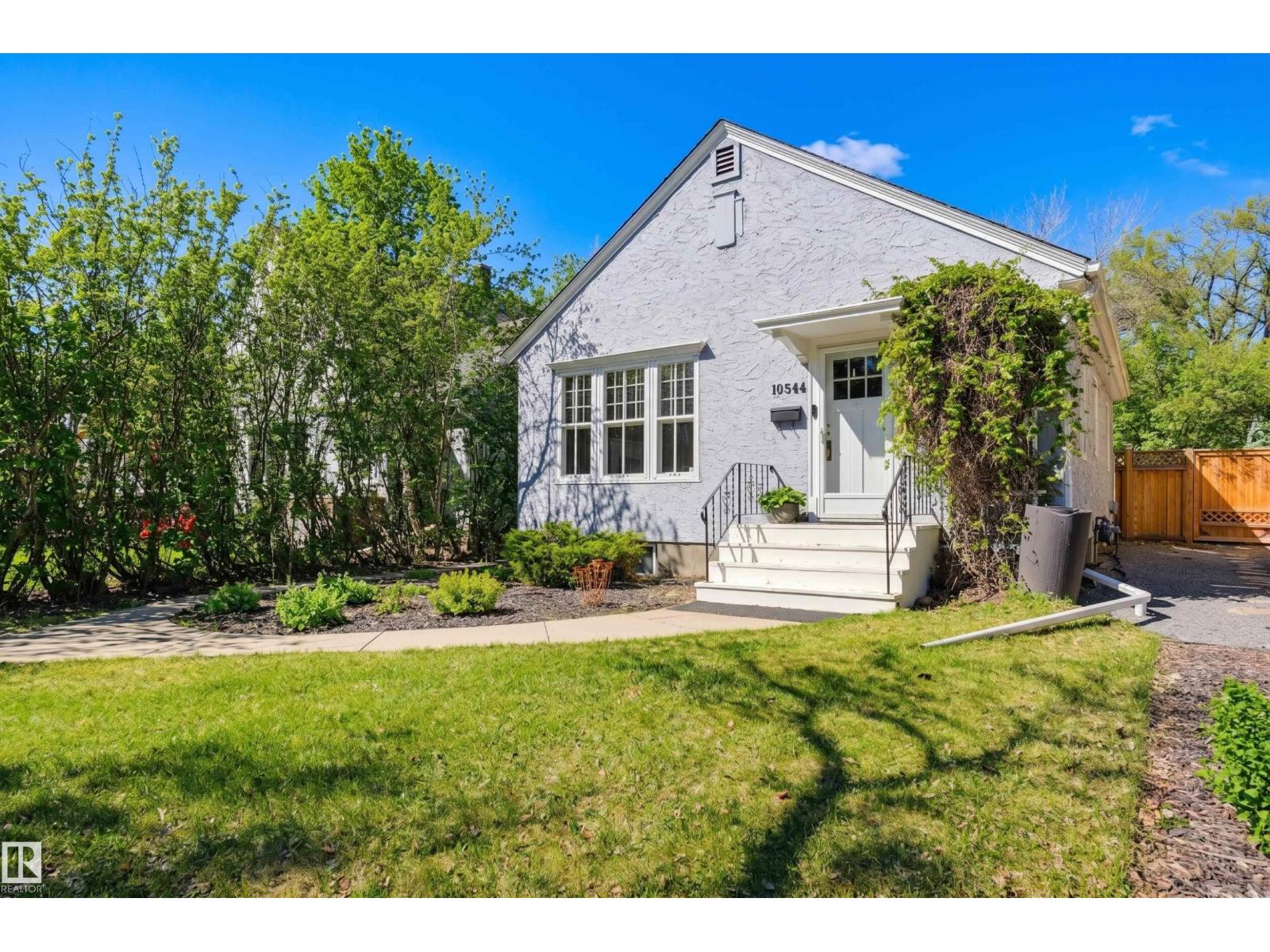 10544 127 St Nw, Edmonton, Alberta  T5N 1V9 - Photo 2 - E4486307