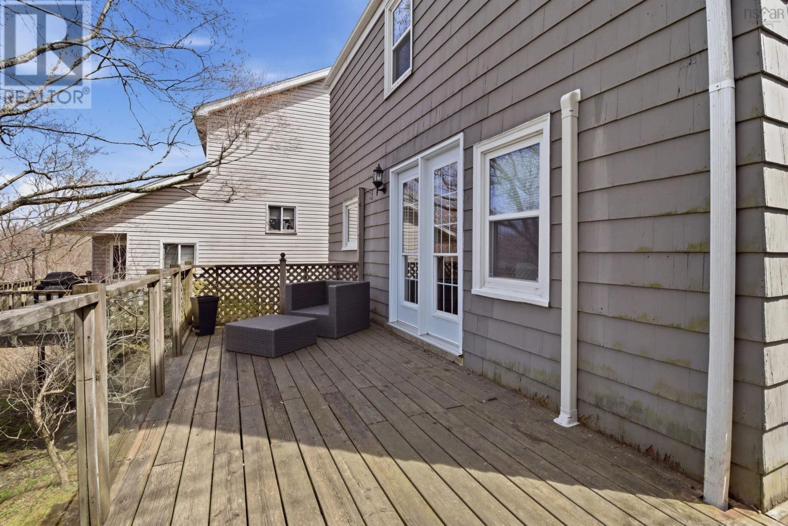27 Springvale Avenue, Halifax, Nova Scotia  B3N 2A3 - Photo 30 - 202610054