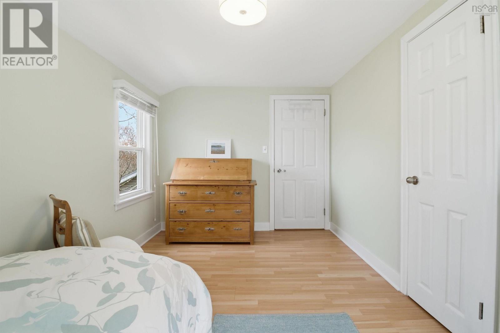 27 Springvale Avenue, Halifax, Nova Scotia  B3N 2A3 - Photo 21 - 202610054