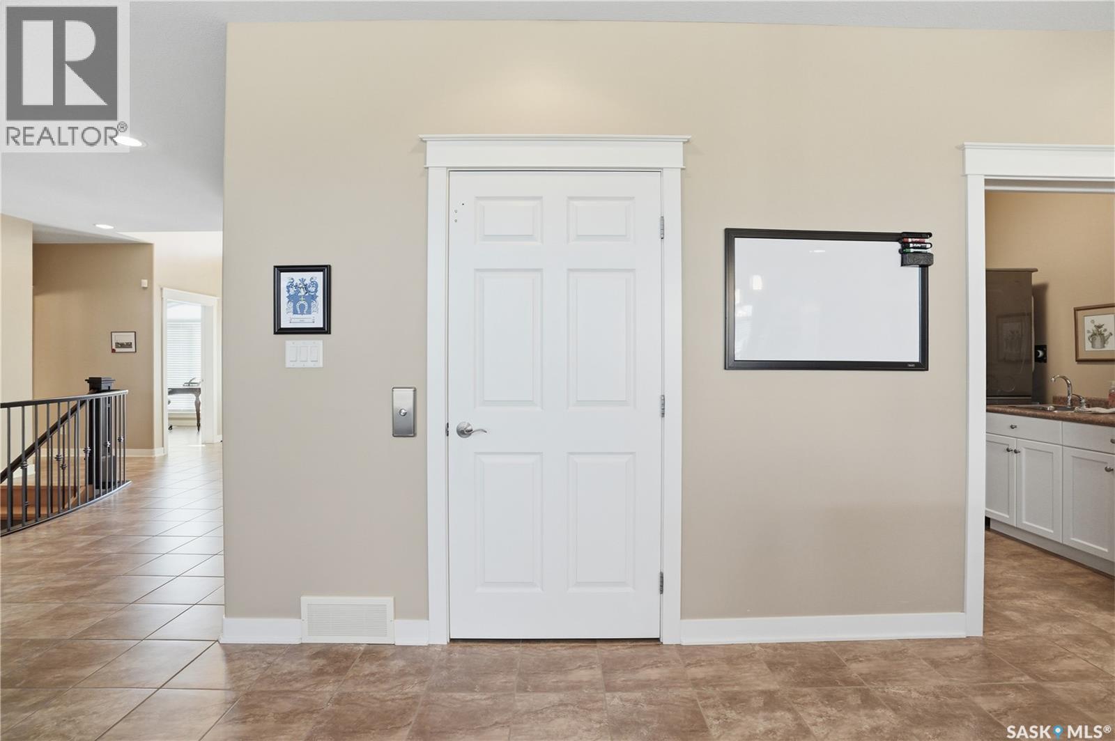 211 Trimble Lane, Saskatoon, Saskatchewan  S7W 0C9 - Photo 15 - SK035246