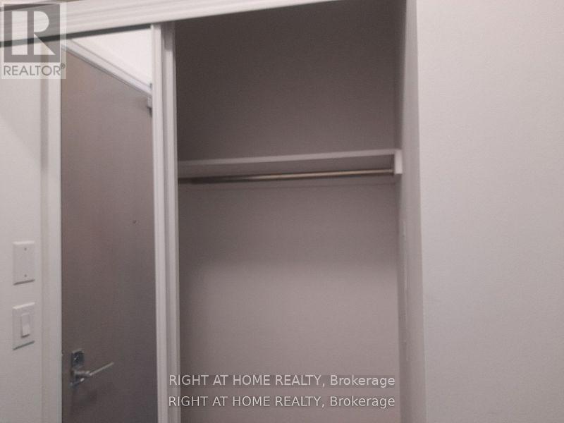 7165 Yonge Street, Markham, Ontario  L3T 0C9 - Photo 12 - N13097520