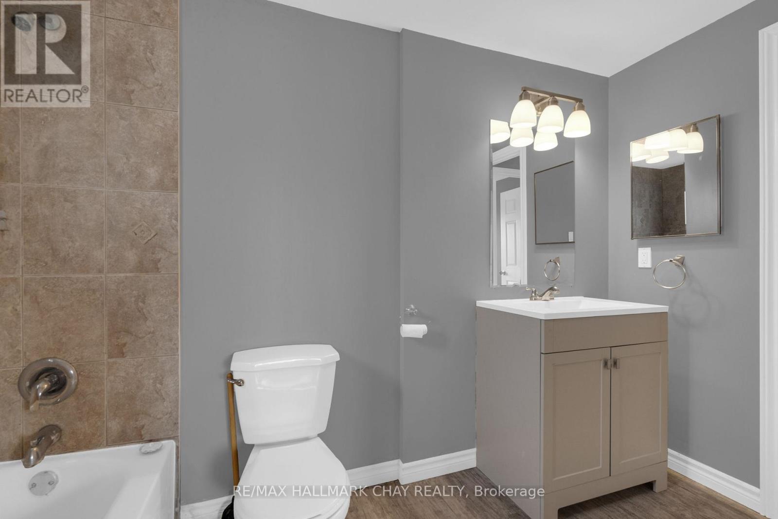 61 Corbett Drive, Barrie, Ontario  L4M 5V6 - Photo 21 - S13097756