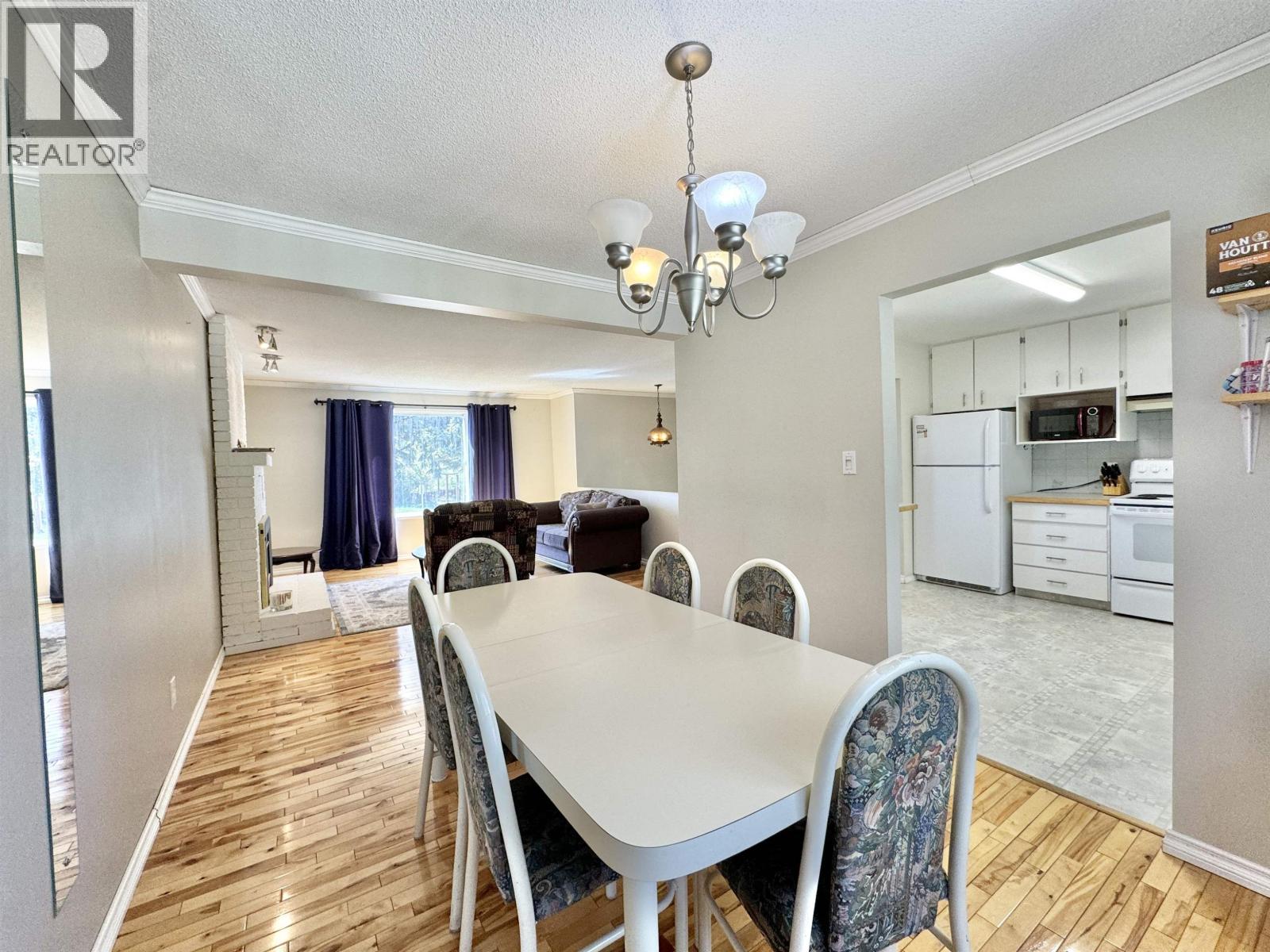 1154 Latin Avenue, Williams Lake, British Columbia  V2G 2J9 - Photo 5 - R3120885