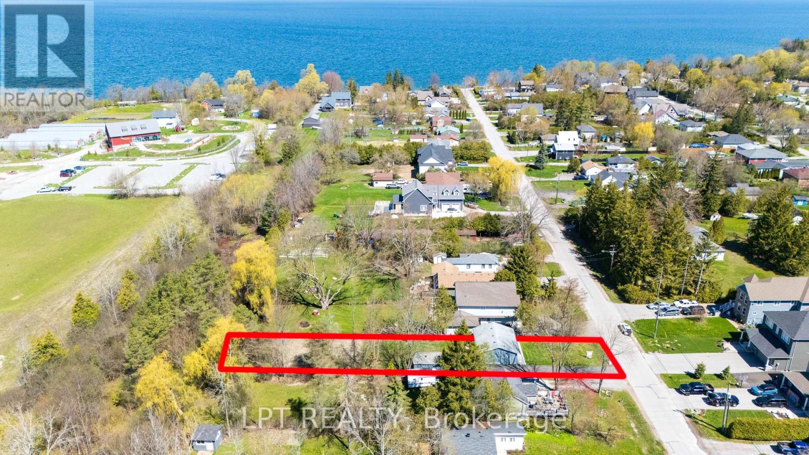 808 Montsell Avenue, Georgina, Ontario  L0E 1S0 - Photo 30 - N12890164