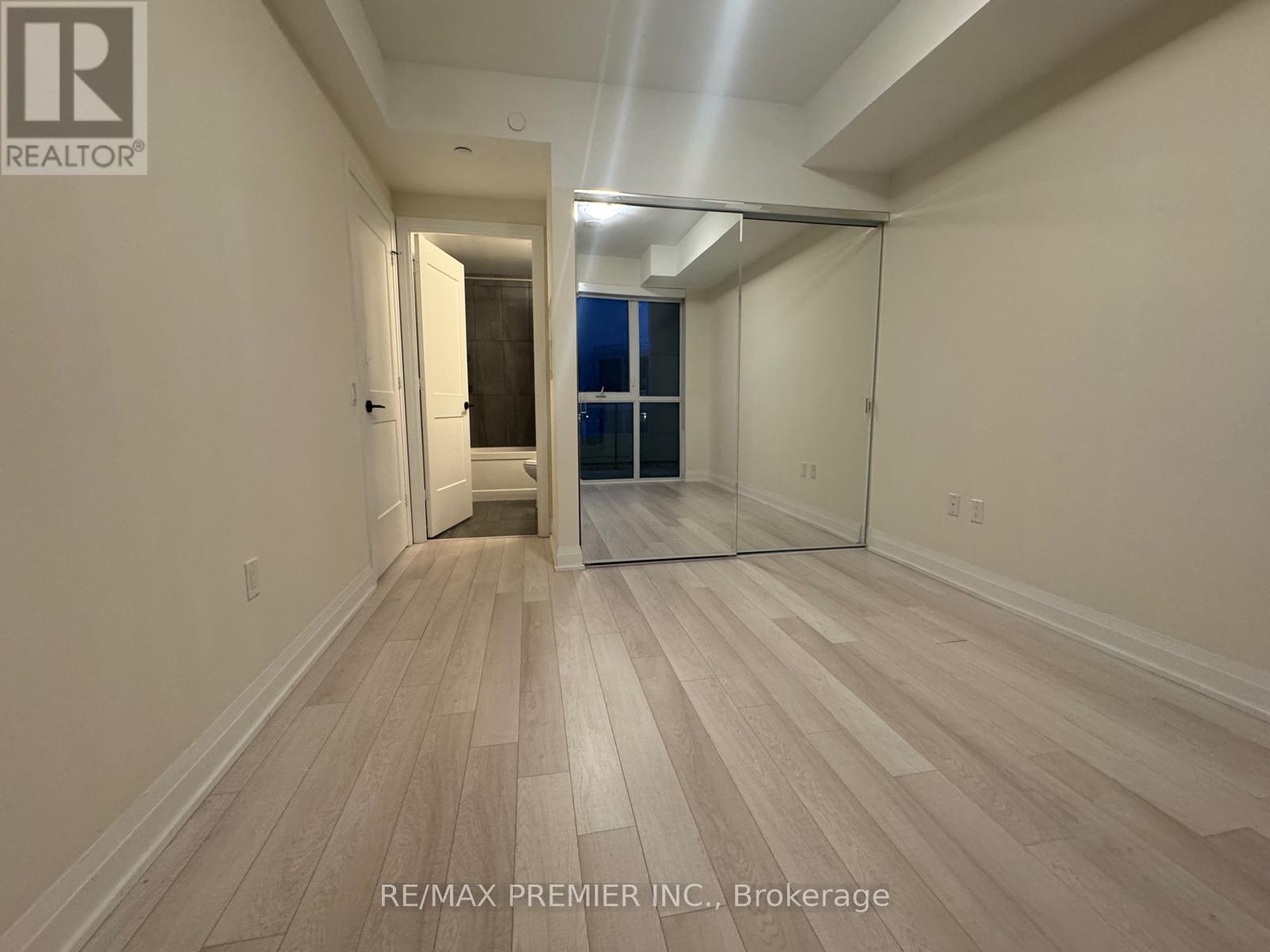 611 - 50 George Butchart Drive, Toronto, Ontario  M3K 0C9 - Photo 13 - W12806200