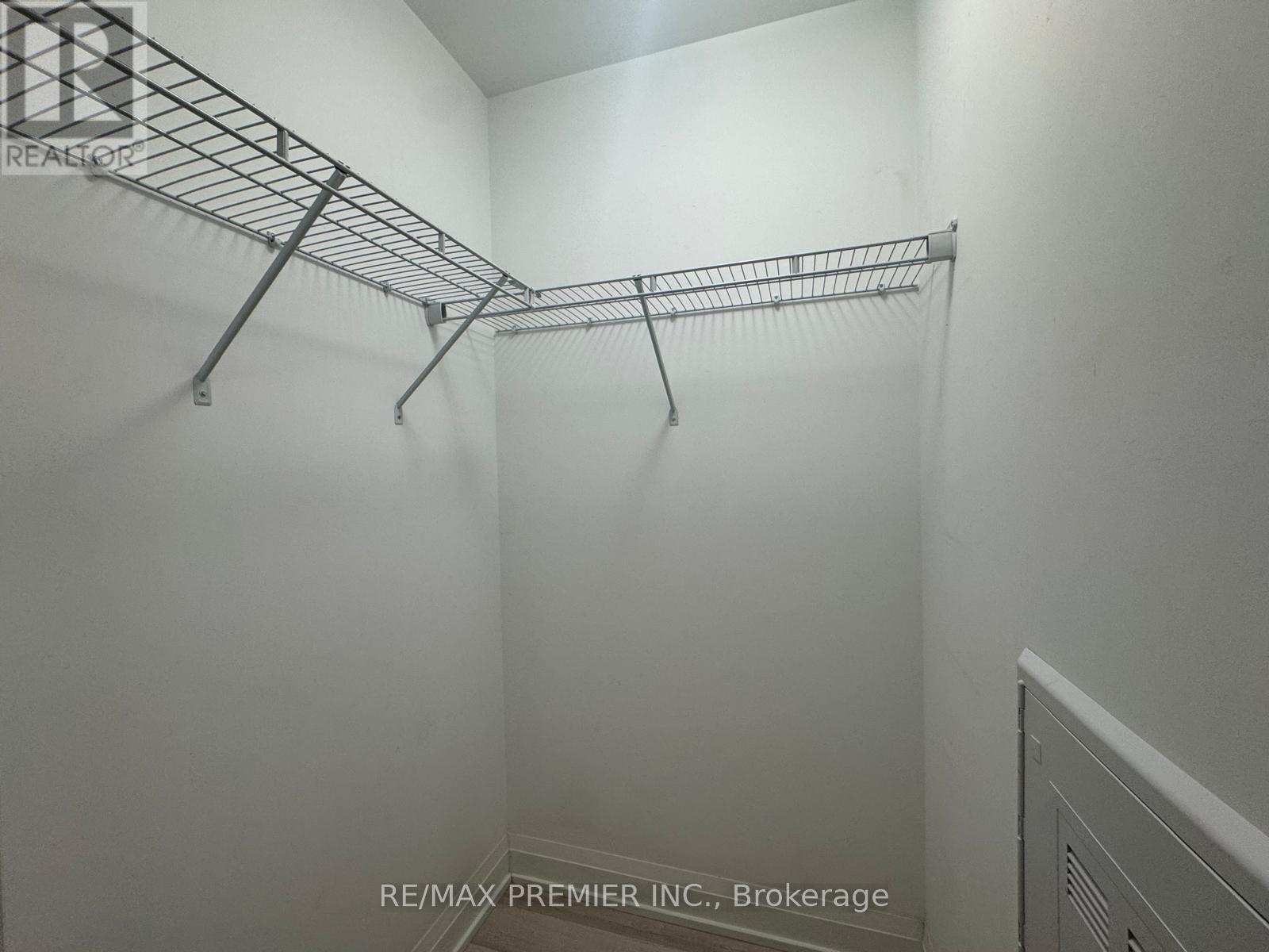 611 - 50 George Butchart Drive, Toronto, Ontario  M3K 0C9 - Photo 10 - W12806200