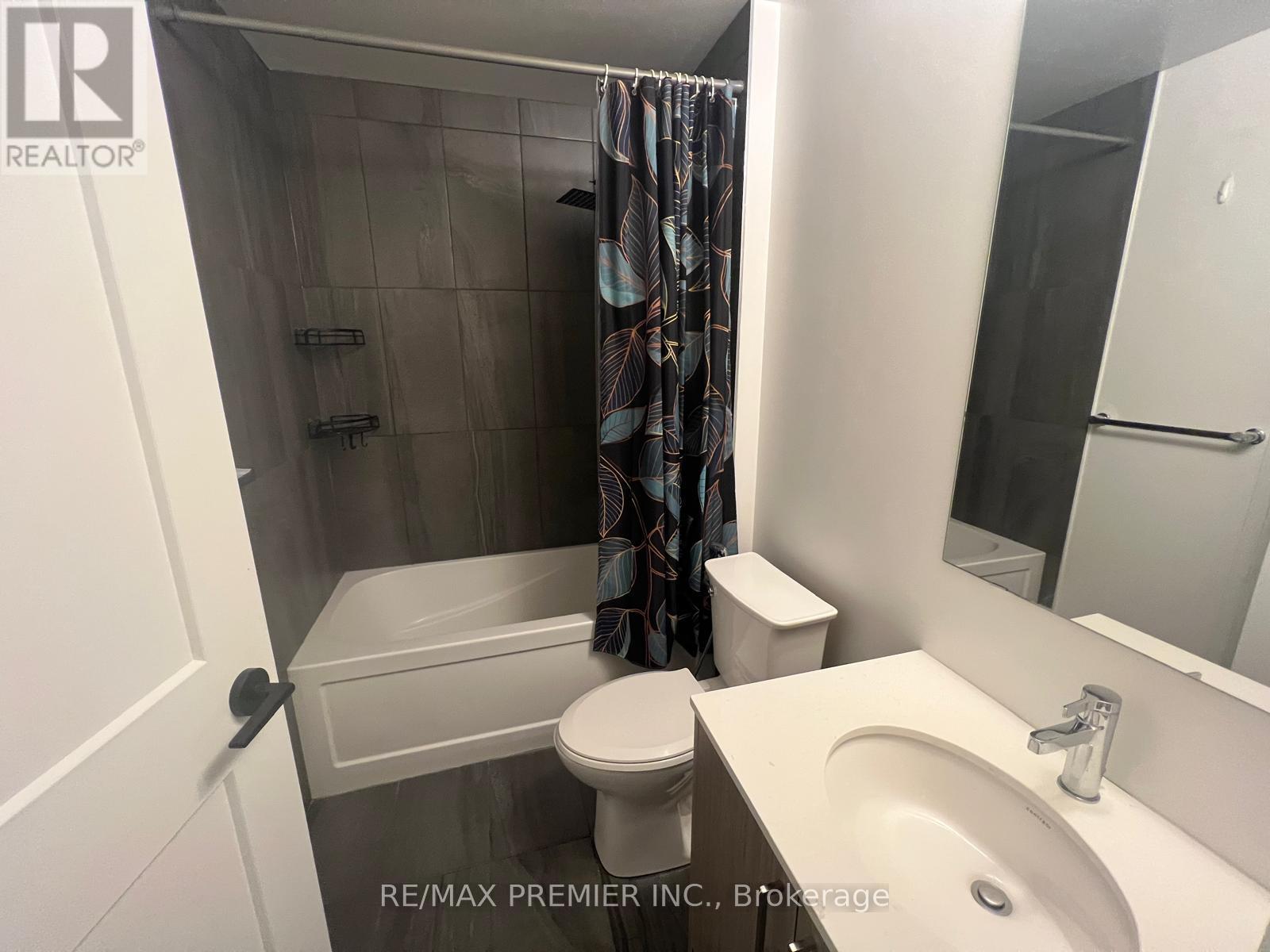 611 - 50 George Butchart Drive, Toronto, Ontario  M3K 0C9 - Photo 18 - W12806200