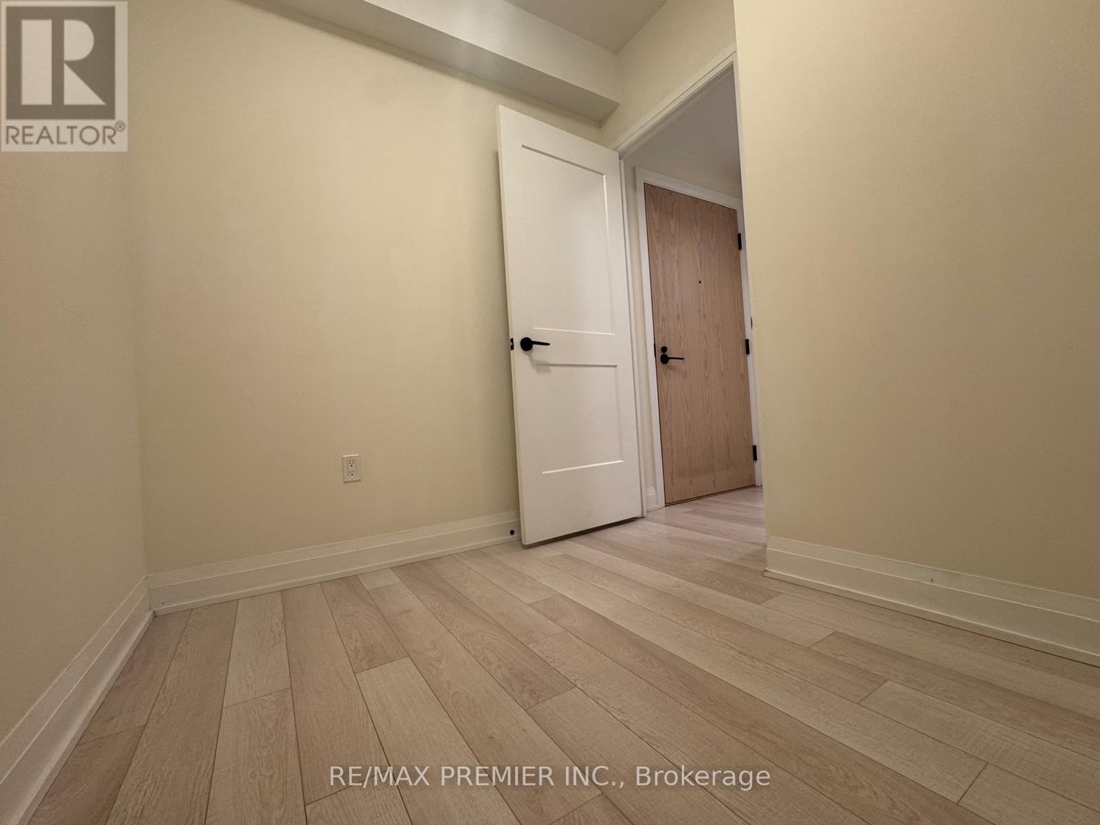 611 - 50 George Butchart Drive, Toronto, Ontario  M3K 0C9 - Photo 15 - W12806200