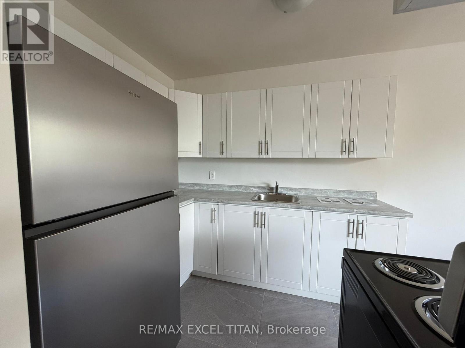 106 - 4 Hill Heights Road, Toronto, Ontario  M8Y 1Z1 - Photo 14 - W12997004