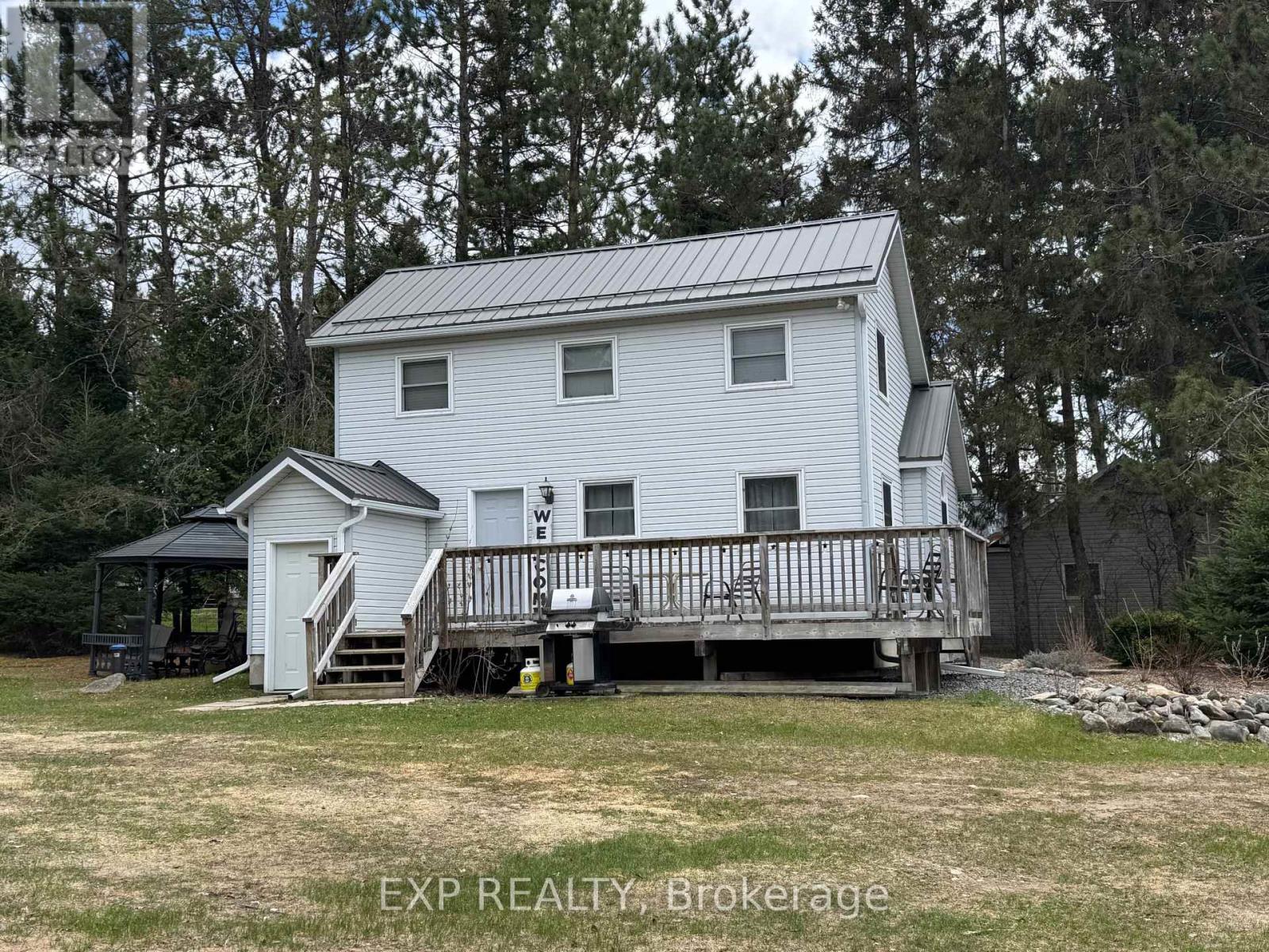 35 Paradise Road, South Algonquin, Ontario  K0J 2M0 - Photo 1 - X12908830