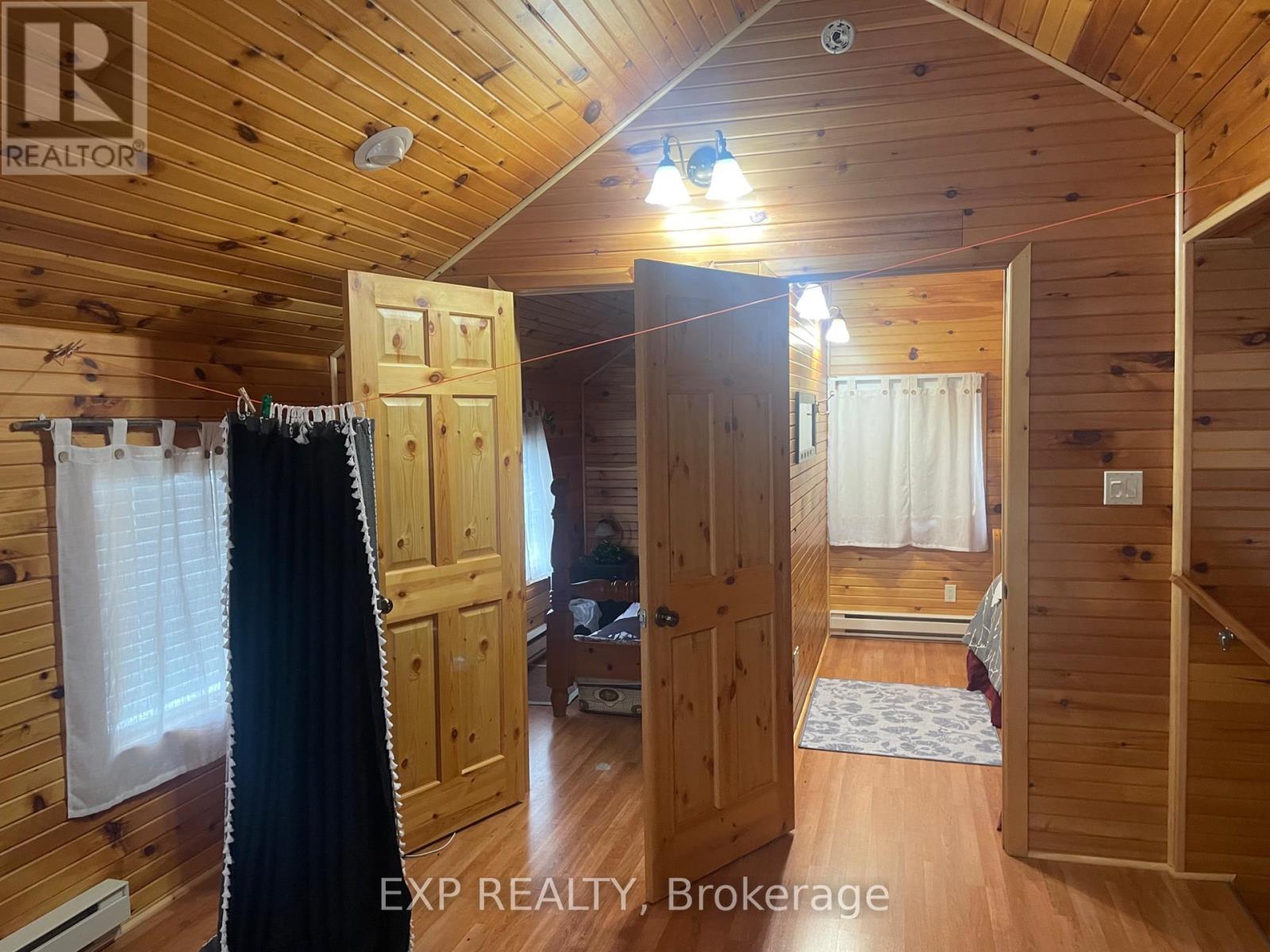 35 Paradise Road, South Algonquin, Ontario  K0J 2M0 - Photo 20 - X12908830