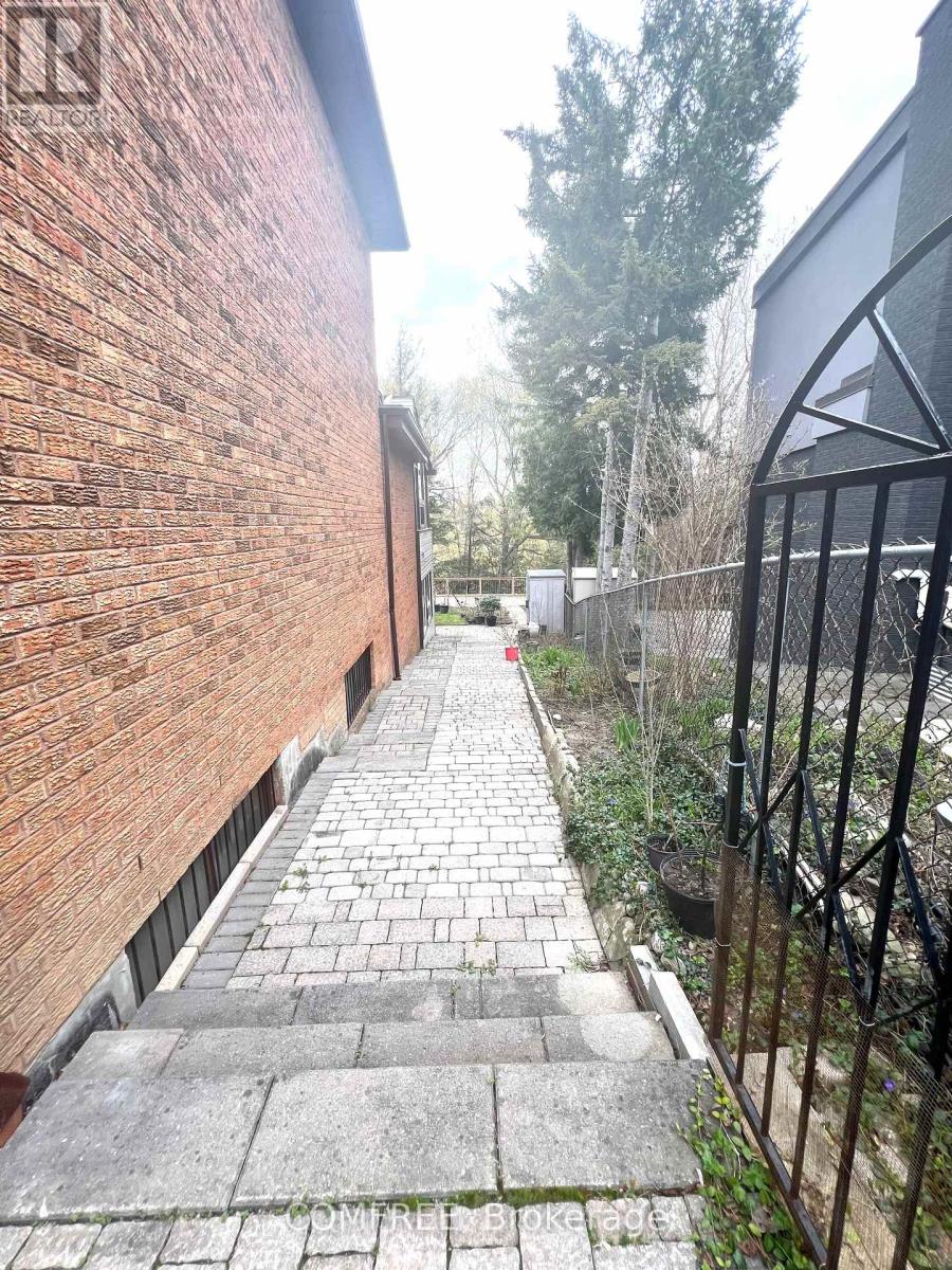 23 Janus Court, Toronto, Ontario  M2H 1S3 - Photo 44 - C12900602