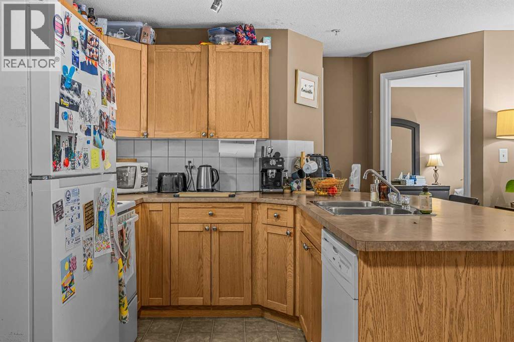 112, 186 Kananskis Way, Canmore, Alberta  T1W 0A2 - Photo 8 - A2307317